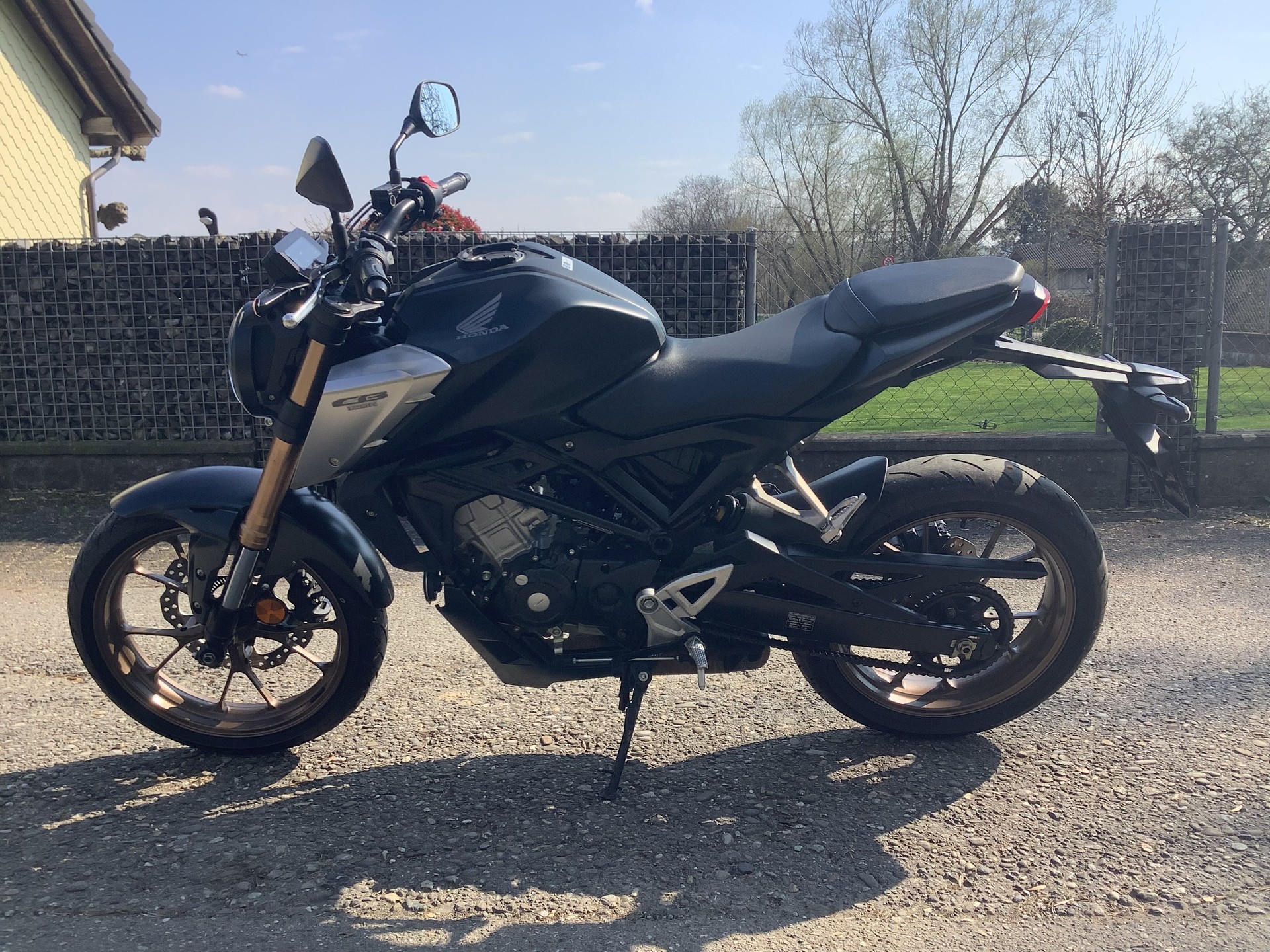 HONDA CB 125 R-image-2