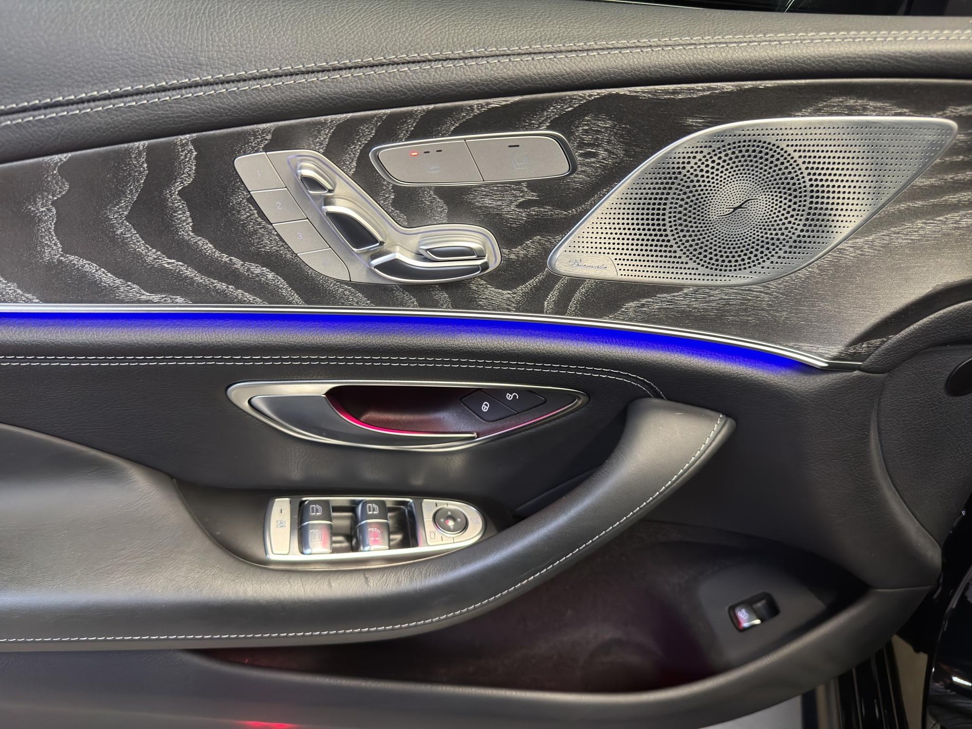 MERCEDES-BENZ CLS 53 AMG 4matic+-image-10