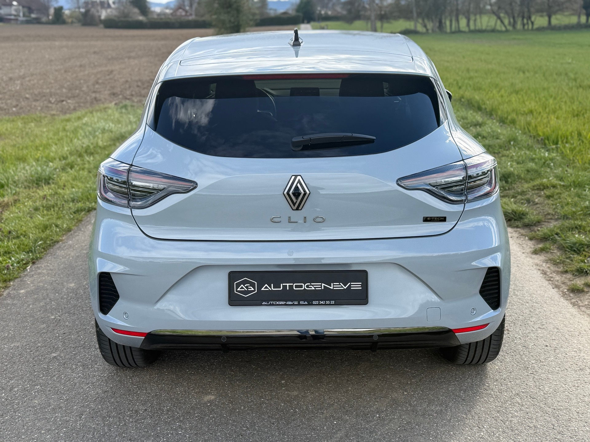 RENAULT Clio 1.6 E-Tech Evolution-image-7