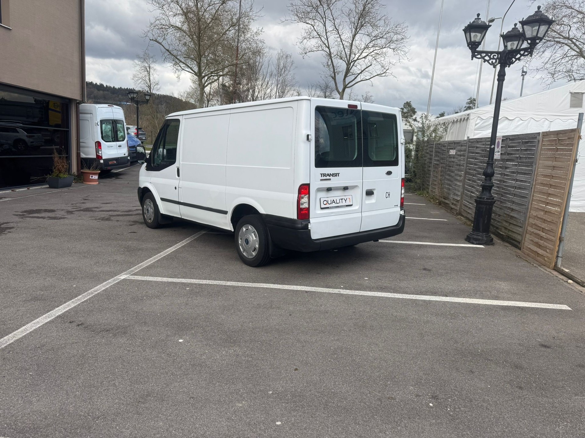FORD Transit 2.2TDCi 260S Level 3-image-6
