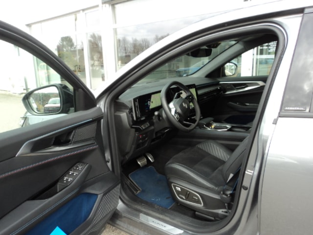 RENAULT Rafale 1.2 E-Tech Hybrid 200 Esprit Alpine-showroom-element-3