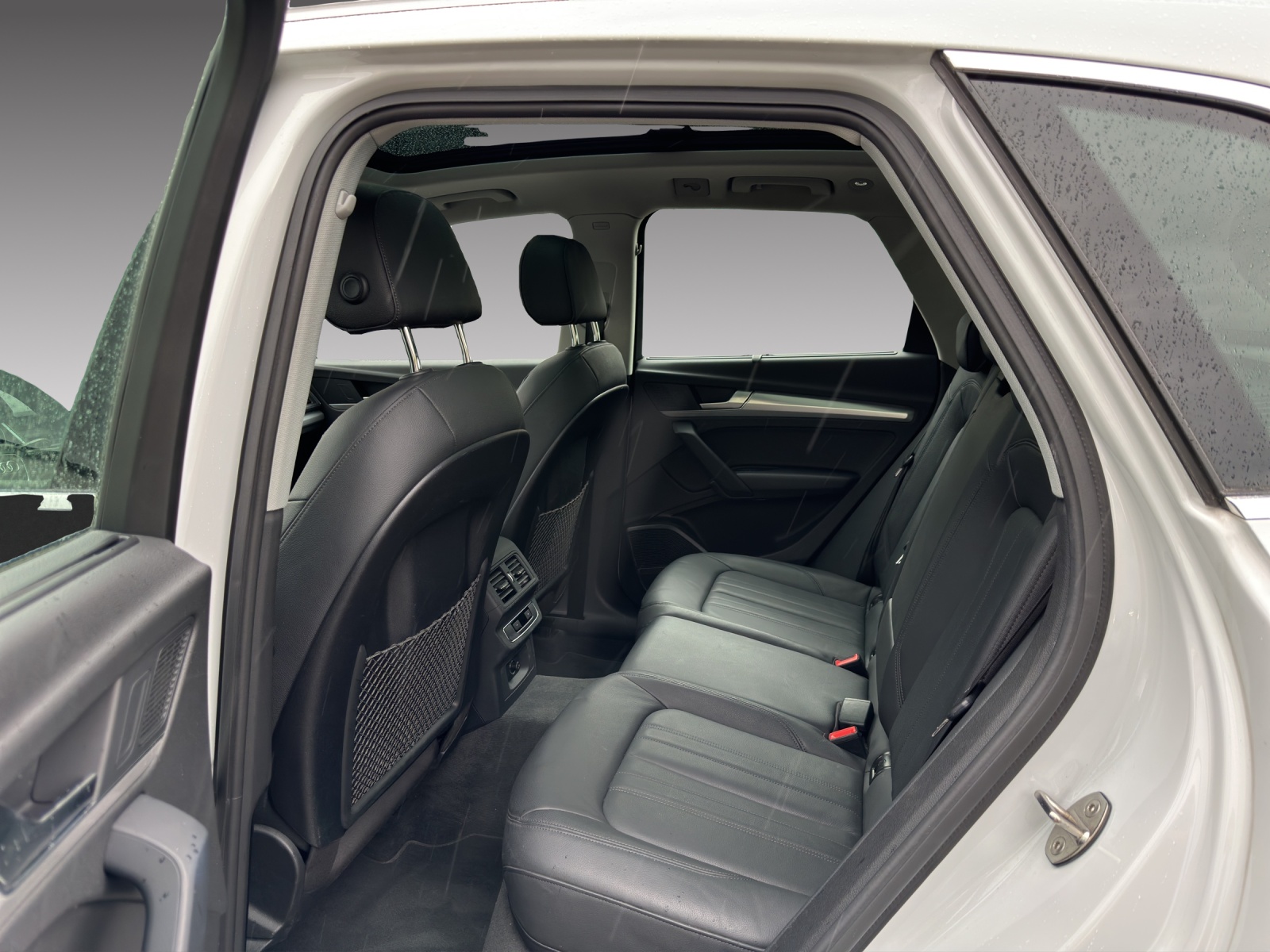 AUDI Q5 45 TFSI design quattro S-tronic-image-5