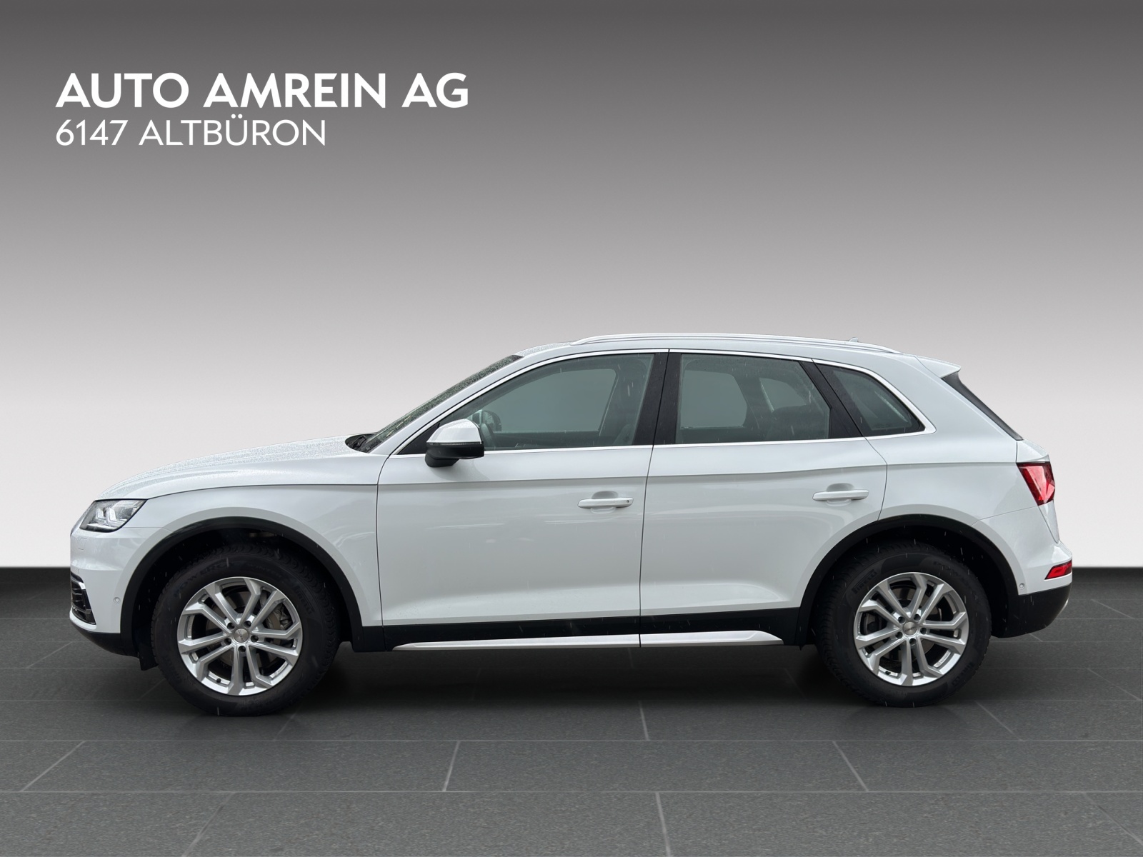 AUDI Q5 45 TFSI design quattro S-tronic-image-7