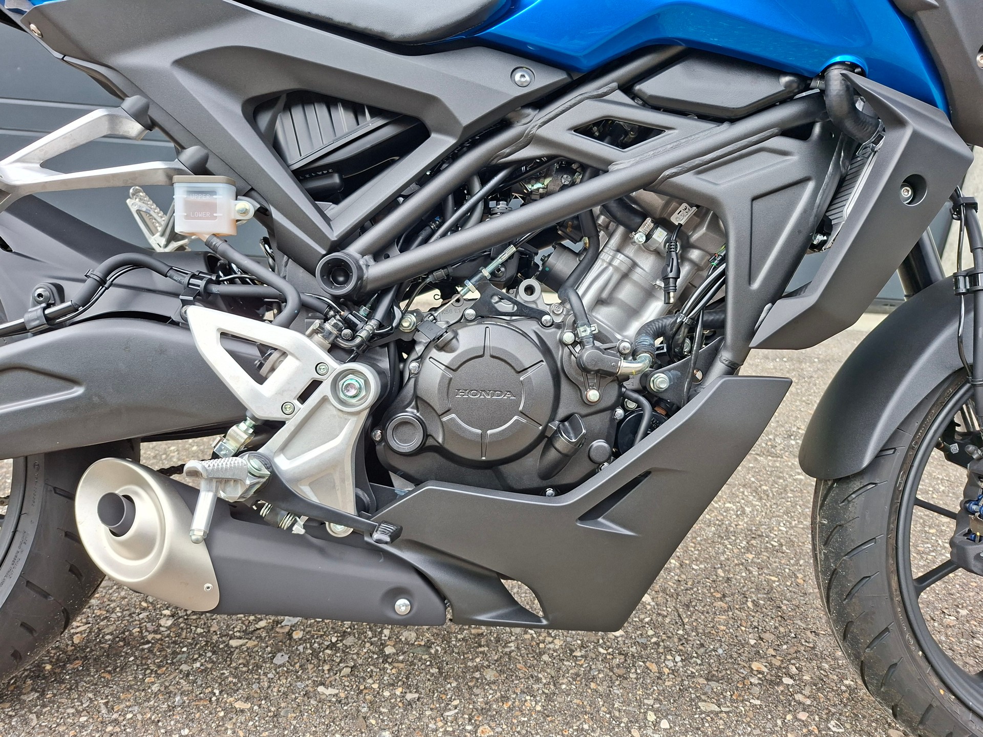 HONDA CB 125 R-image-5