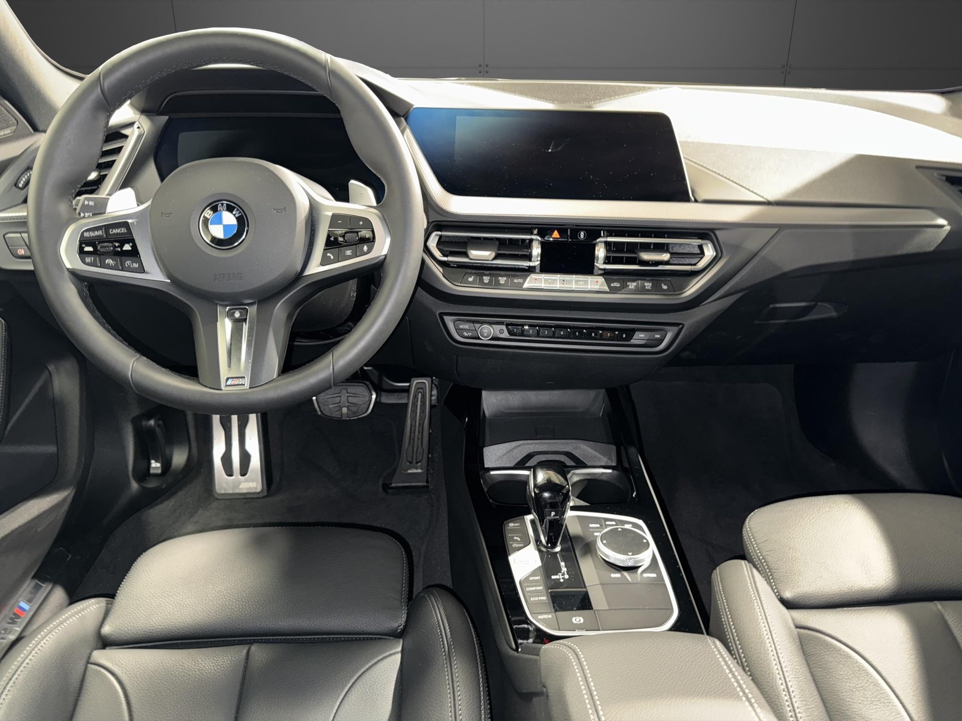BMW M235i xDrive Gran Coupé M Sport-image-19