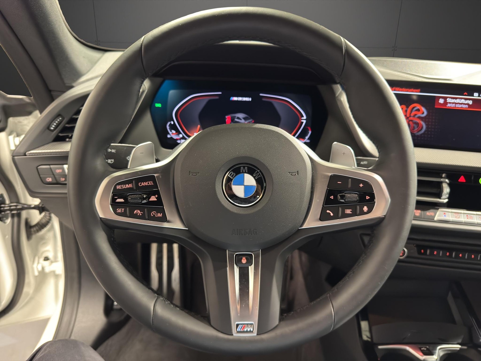 BMW M235i xDrive Gran Coupé M Sport-image-13