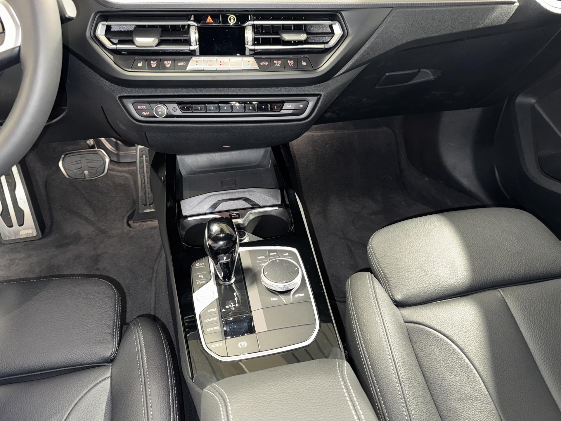 BMW M235i xDrive Gran Coupé M Sport-image-18
