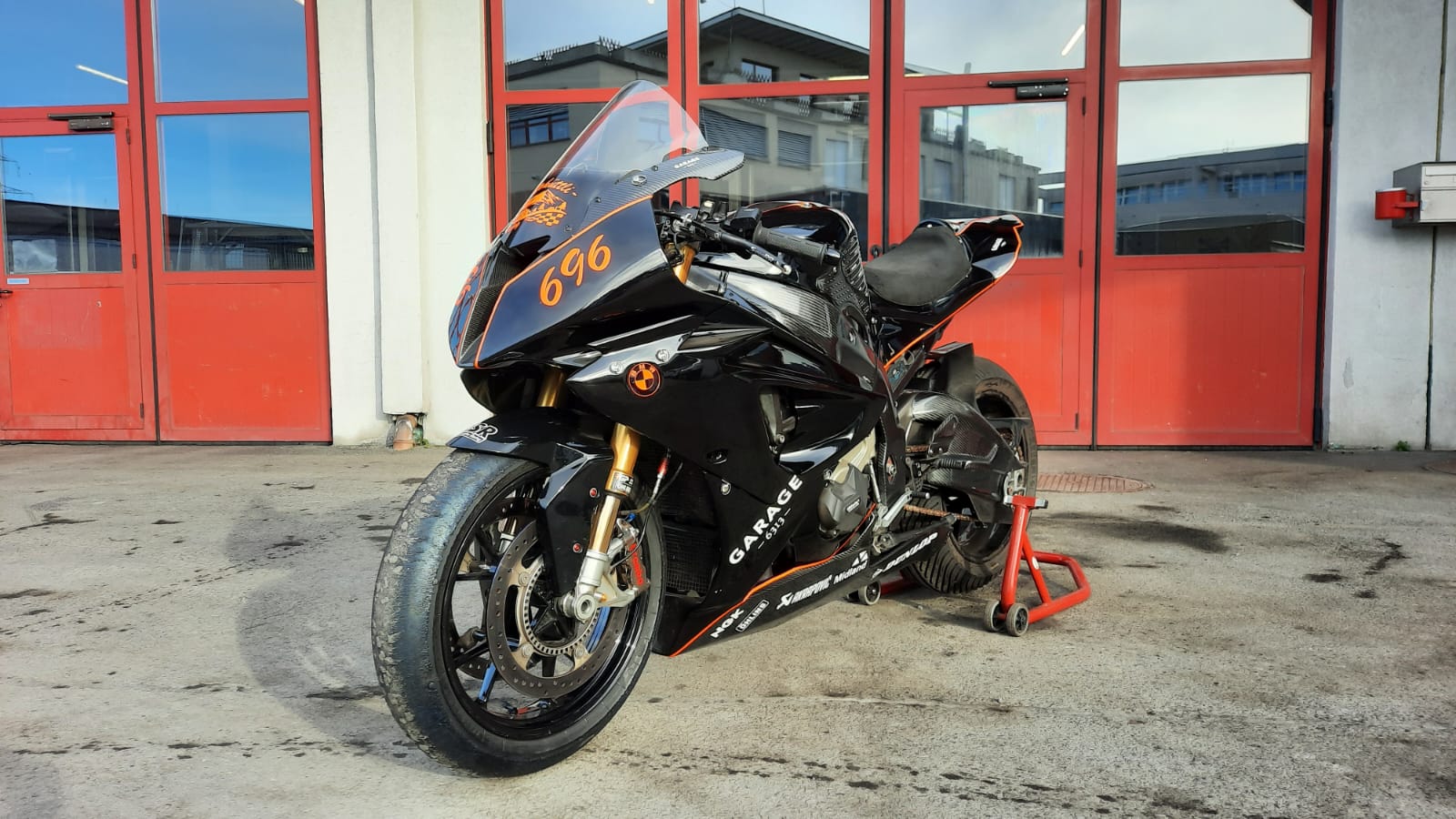 BMW S 1000 RR TGP