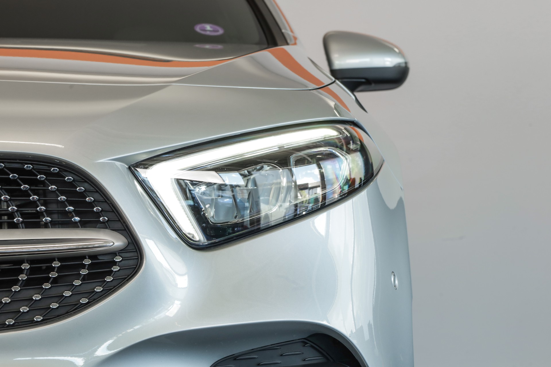 MERCEDES-BENZ A 220 AMG Line 7G-DCT 4Matic-image-21