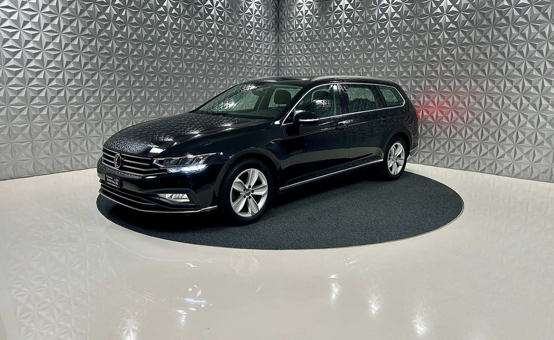 VW Passat 2.0 TDI **190PS** BMT Elegance DSG