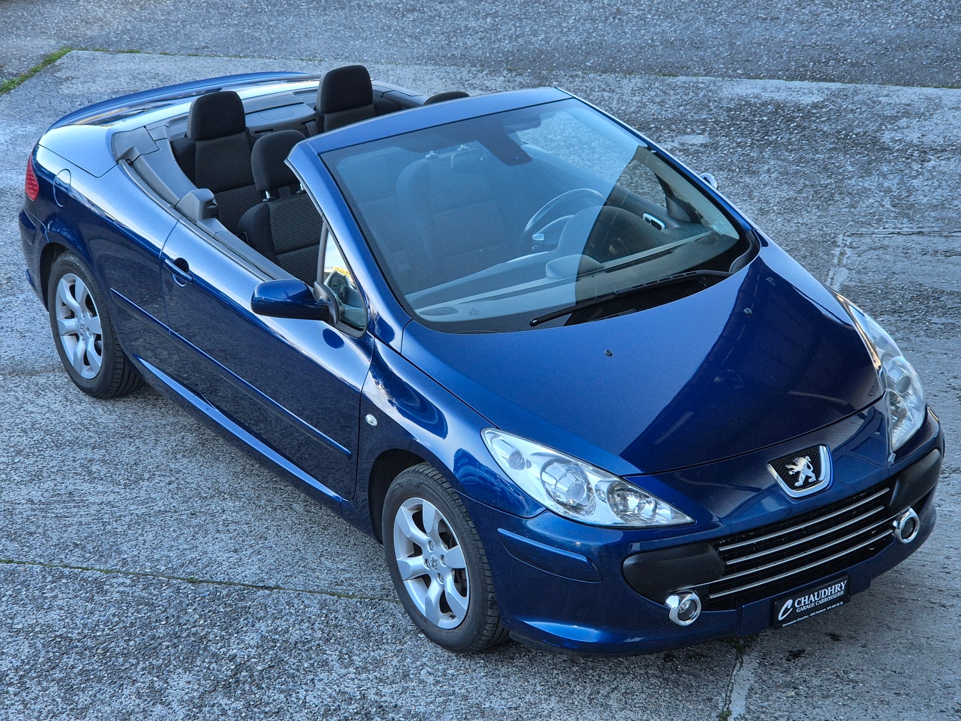 PEUGEOT 307 CC 2.0 16V DYNAMIC-showroom-element-3
