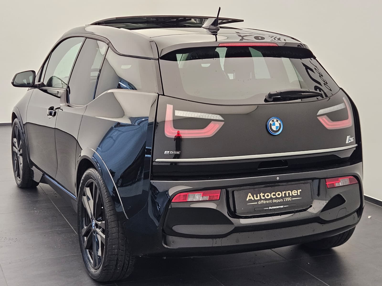 BMW i3s (94Ah) E-Prix Edition-image-8