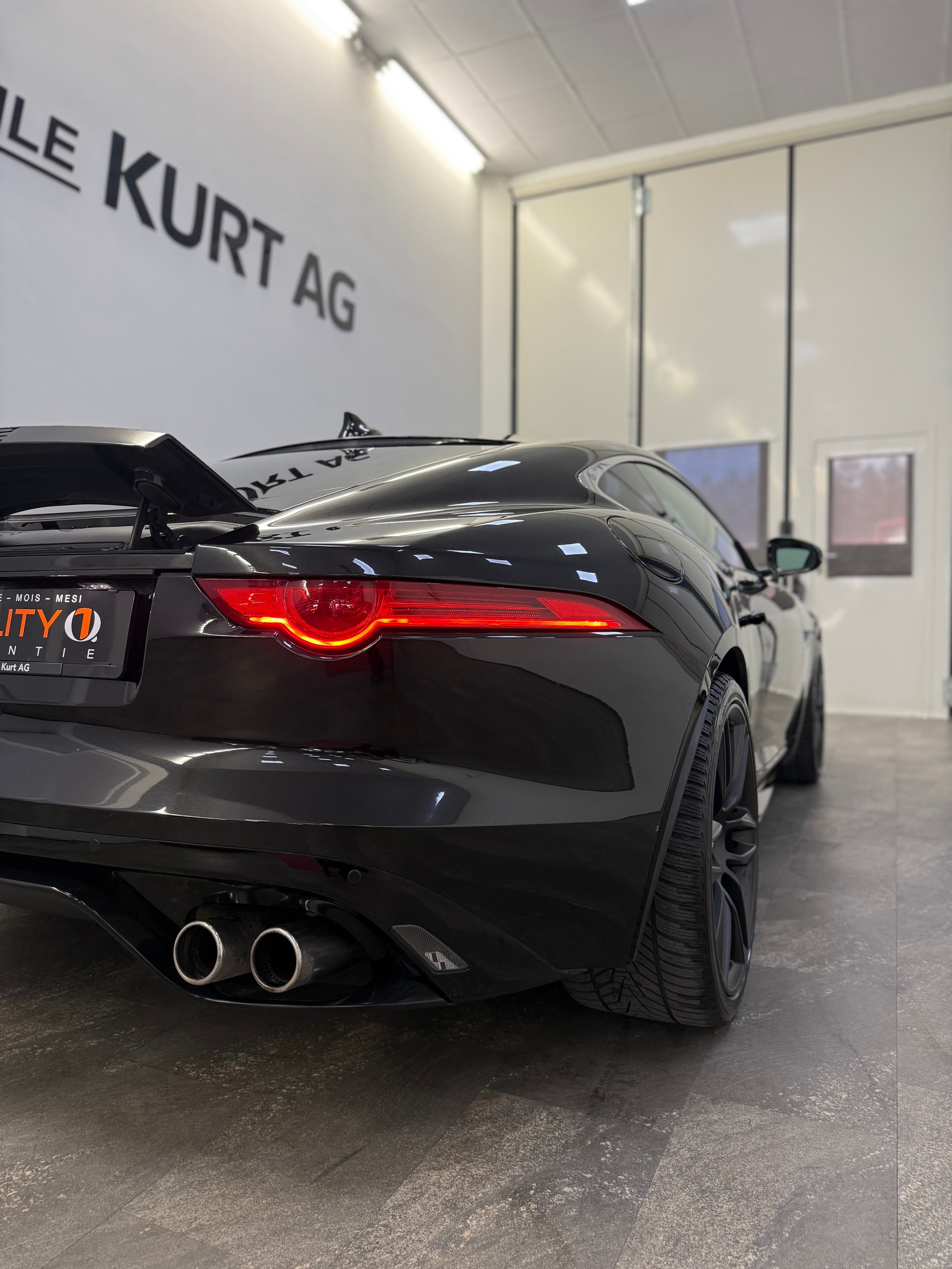 JAGUAR F-Type Coupé R 5.0 V8 S/C-image-10
