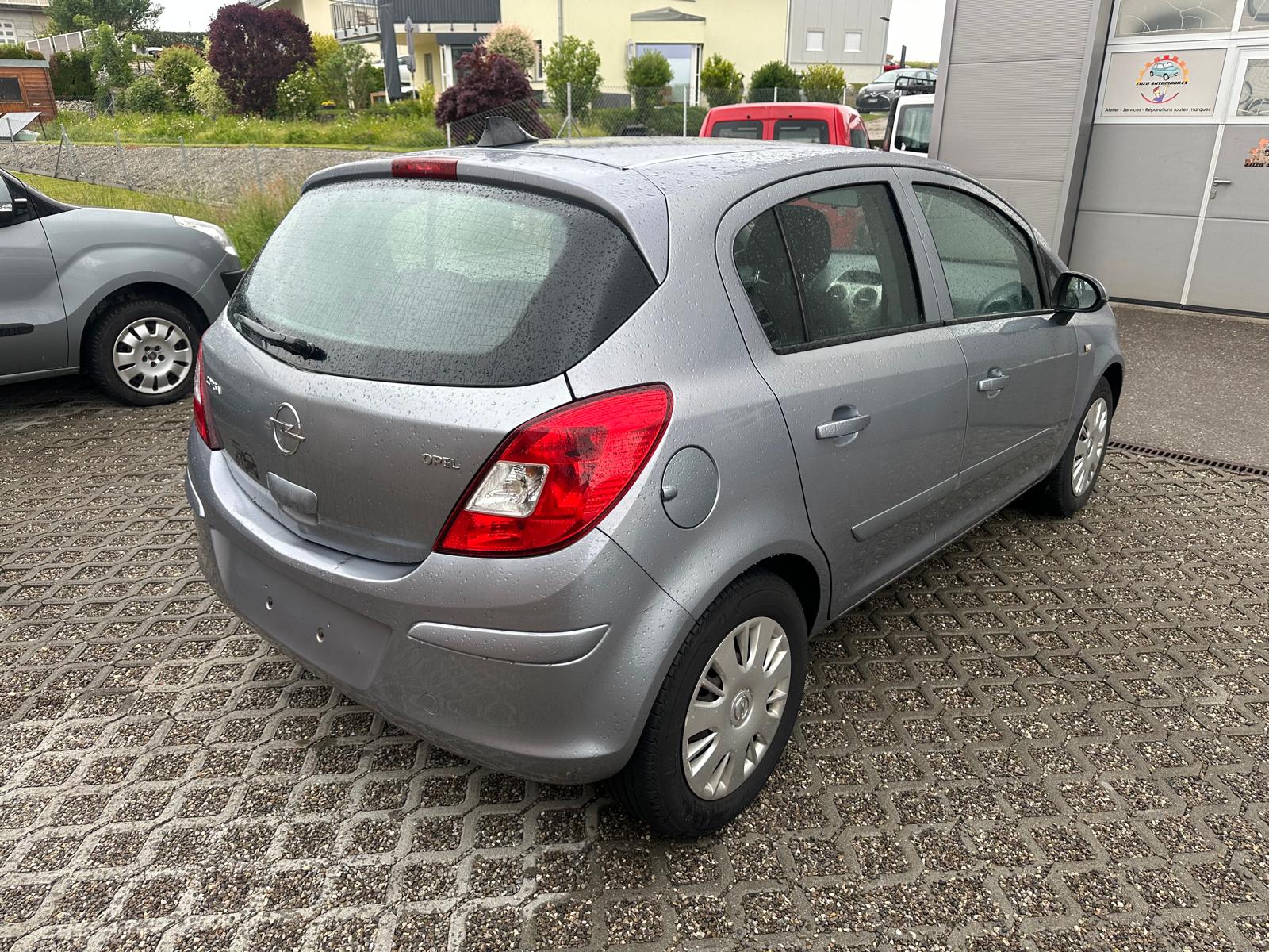 OPEL Corsa 1.4 TP Enjoy-image-1