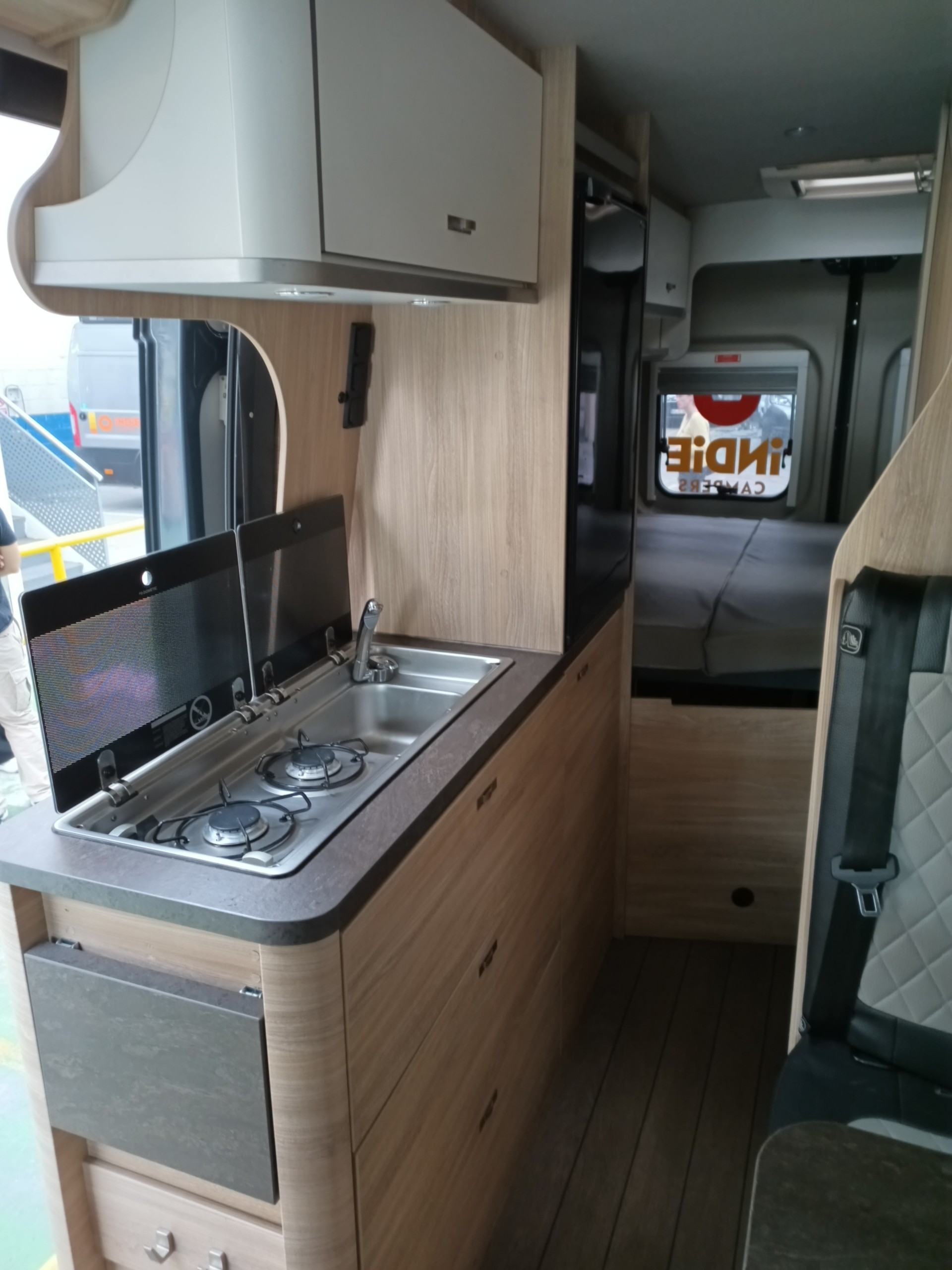 FIAT 2024 Fiat Ducato Weinsberg Carabus | Schaltgetriebe | Aufstelldach-image-4