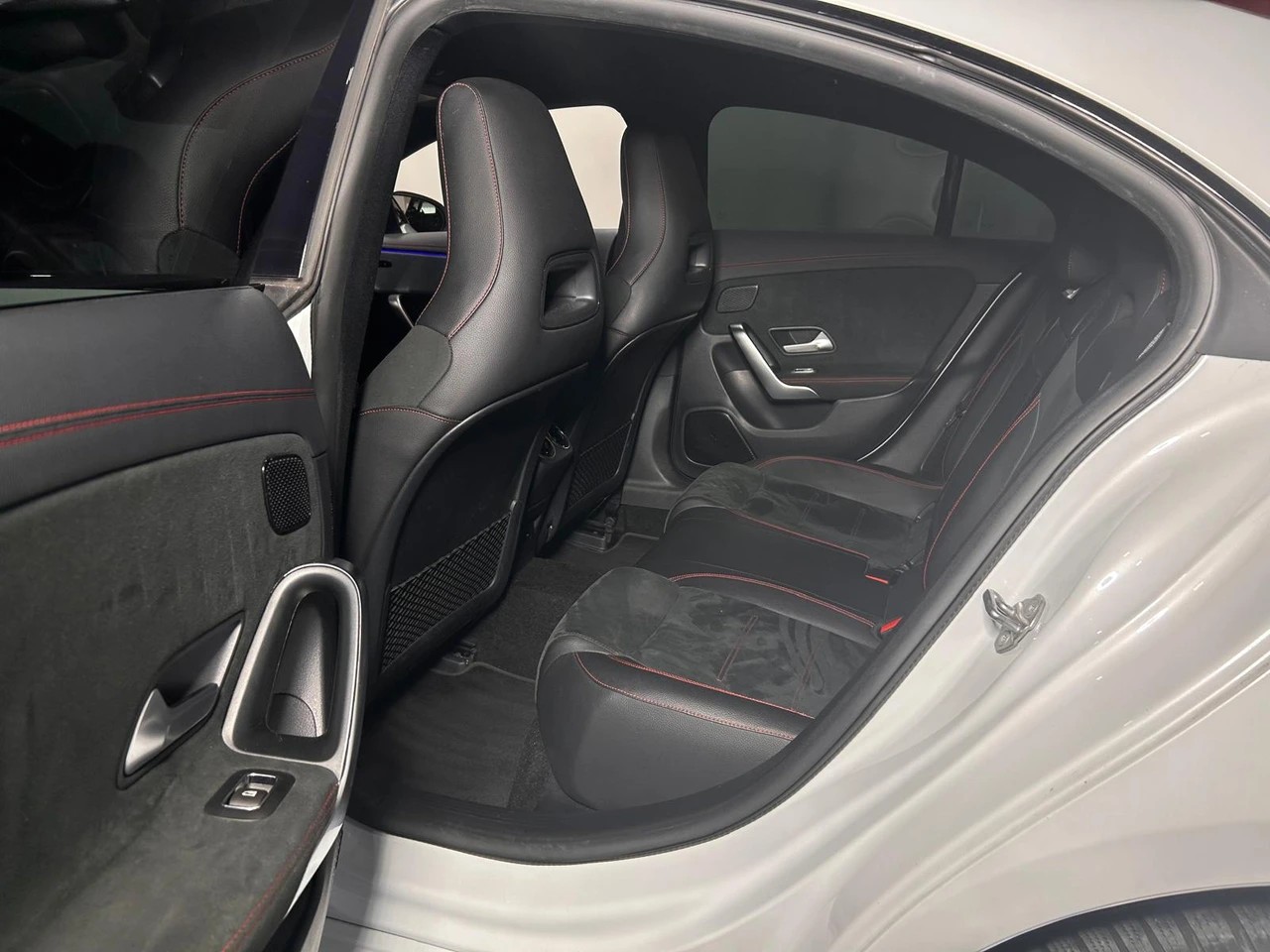 MERCEDES-BENZ CLA 250 e AMG Line*CH-FAHRZEUG*-image-7