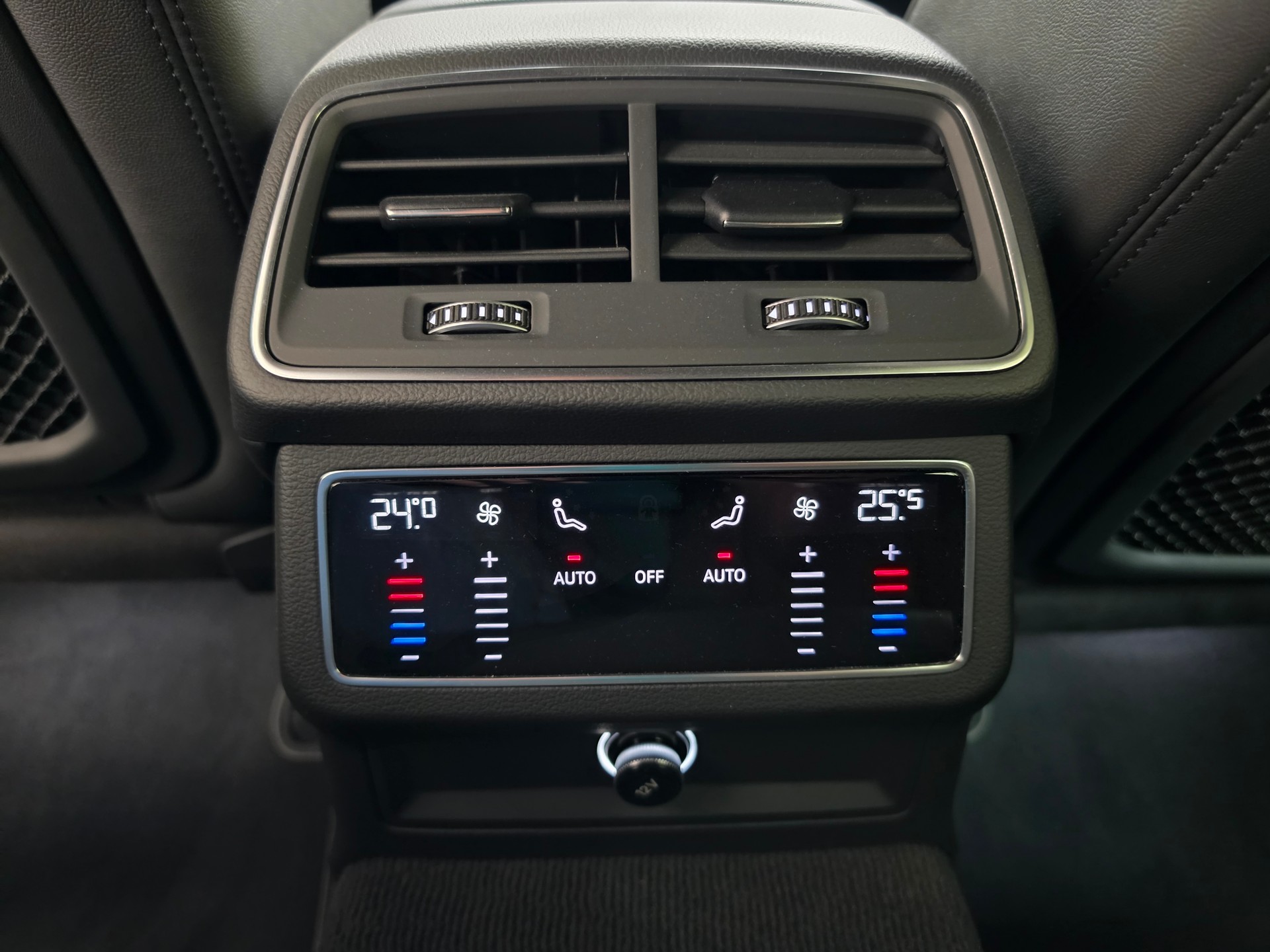 AUDI A6 Avant 40 TDI S-LINE Sport quattro S-tronic-image-16
