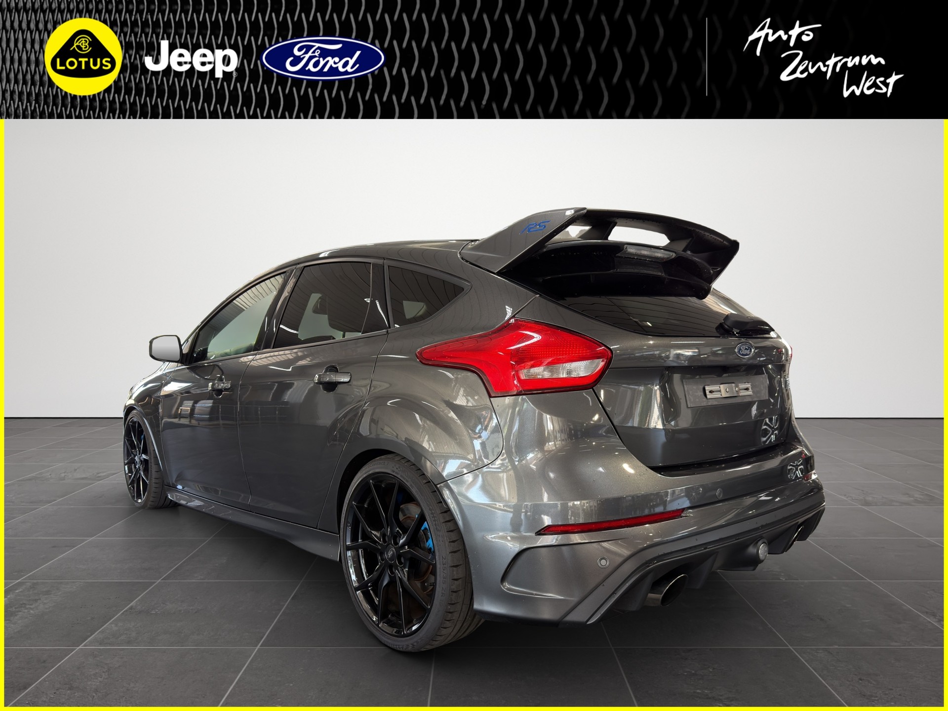 FORD Focus 2.3 EcoBoost RS AWD-image-2