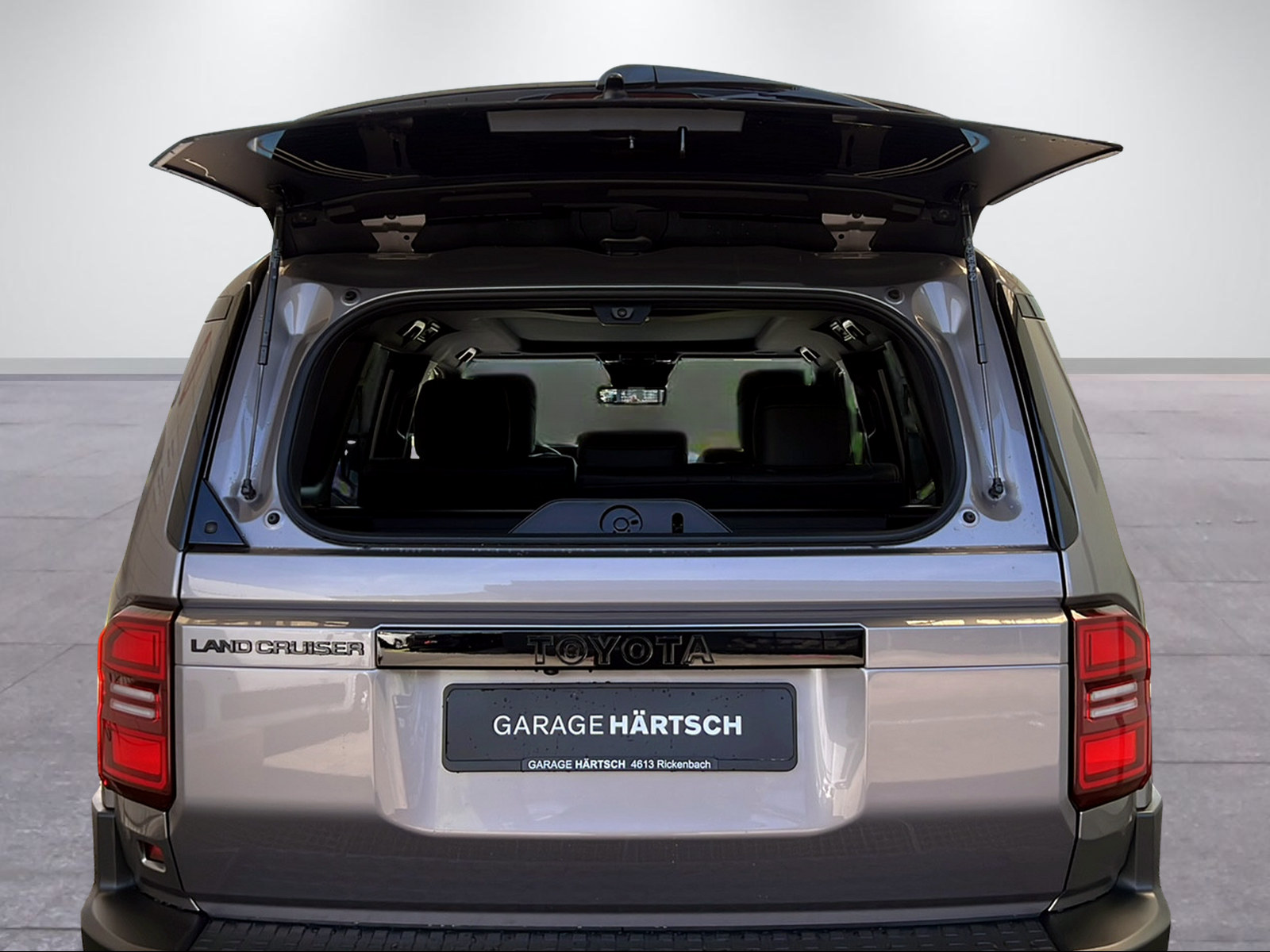 TOYOTA Land Cruiser 2.8 D 48V Invincible-image-17