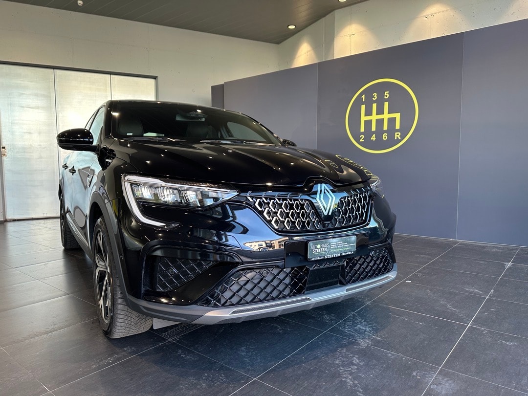 RENAULT Arkana 1.6 E-Techno-showroom-element-1