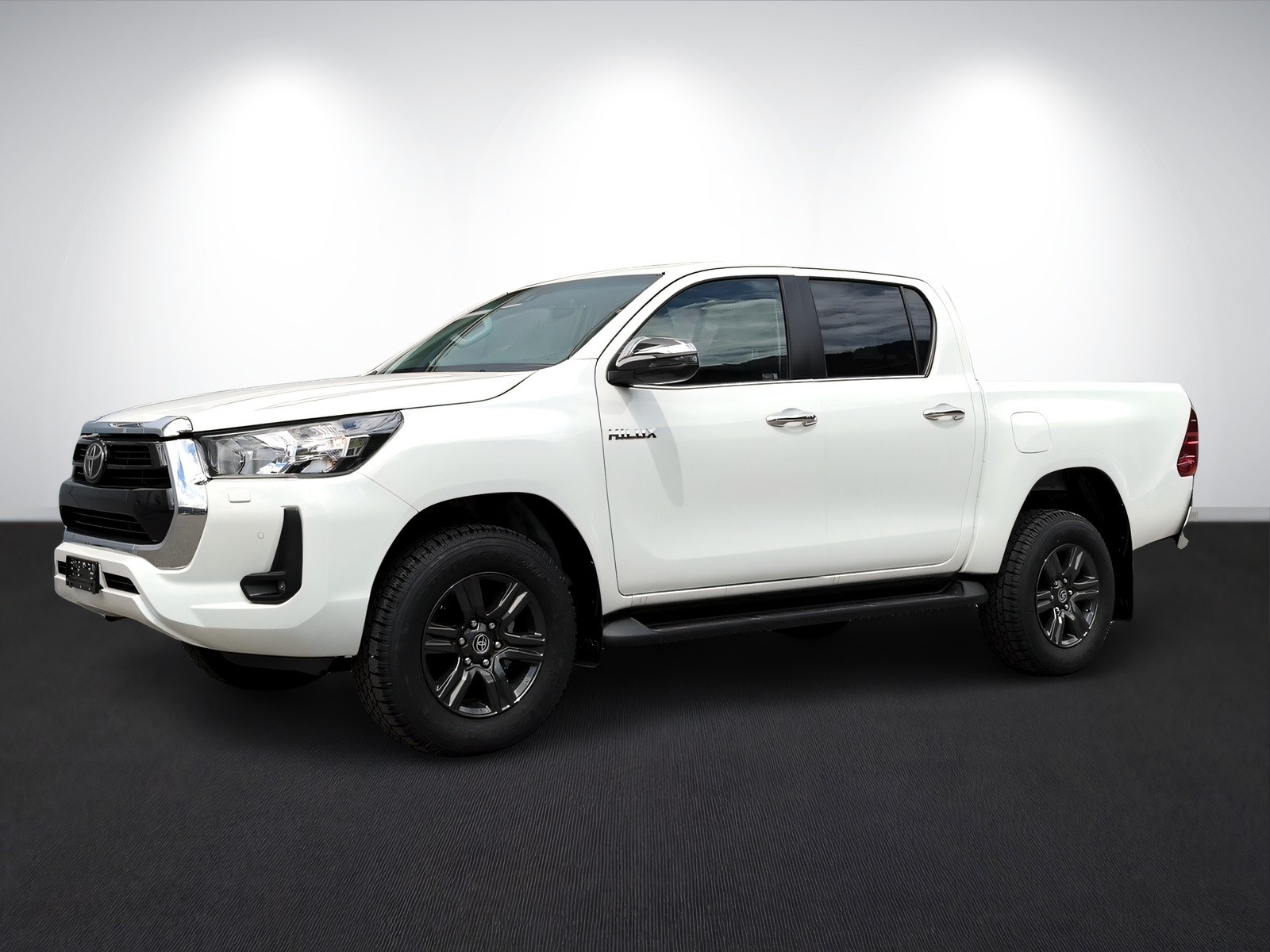 TOYOTA Hilux 2.4d Style Double Cab 4x4 A-showroom-element-2