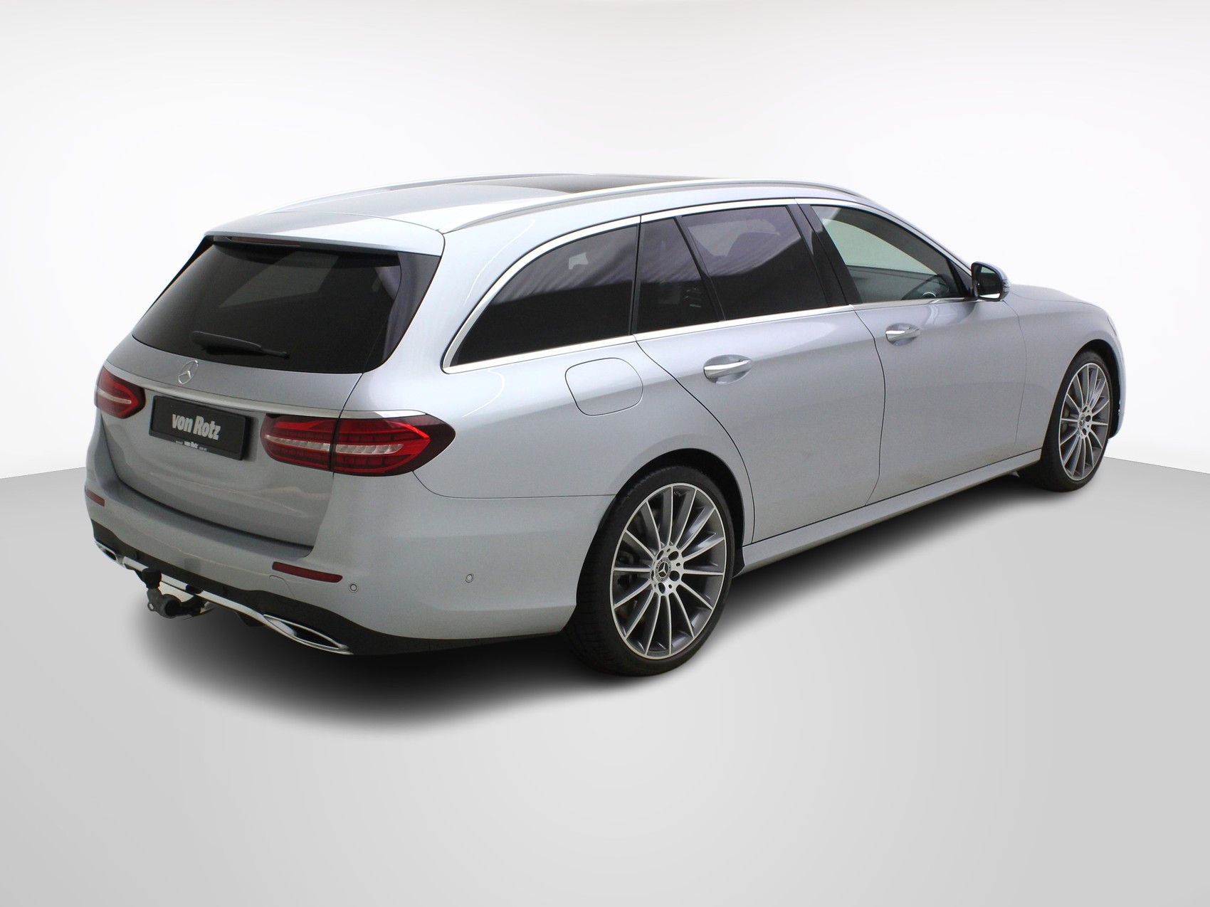 MERCEDES-BENZ E-Klasse E 450 AMG Line 4matic Kombi-image-4