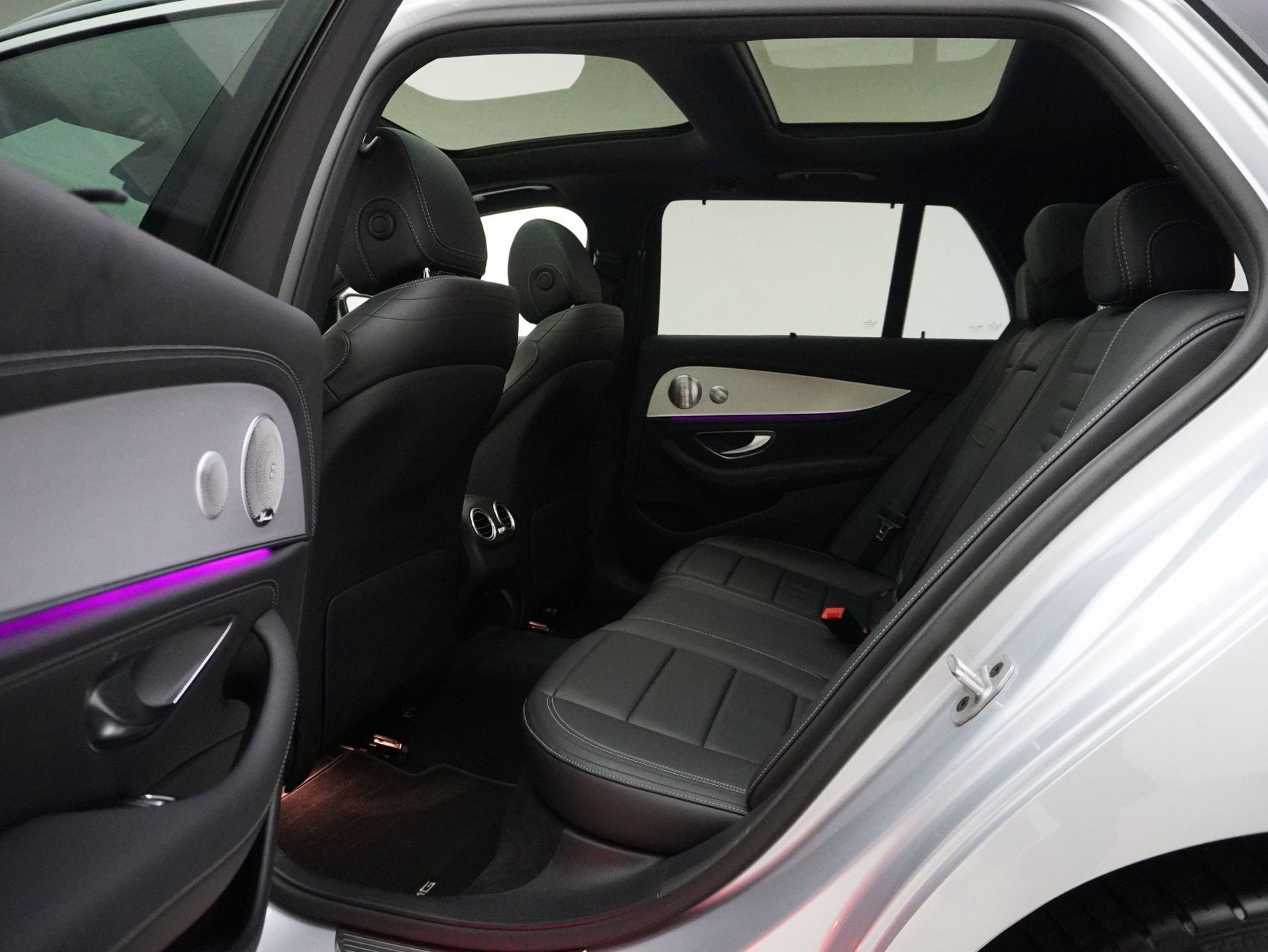 MERCEDES-BENZ E-Klasse E 450 AMG Line 4matic Kombi-image-11