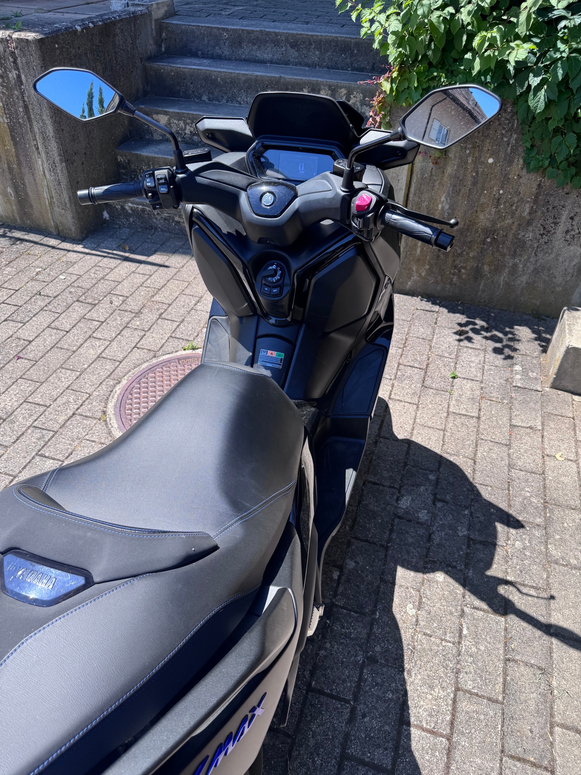 YAMAHA X-Max YP 125-image-2