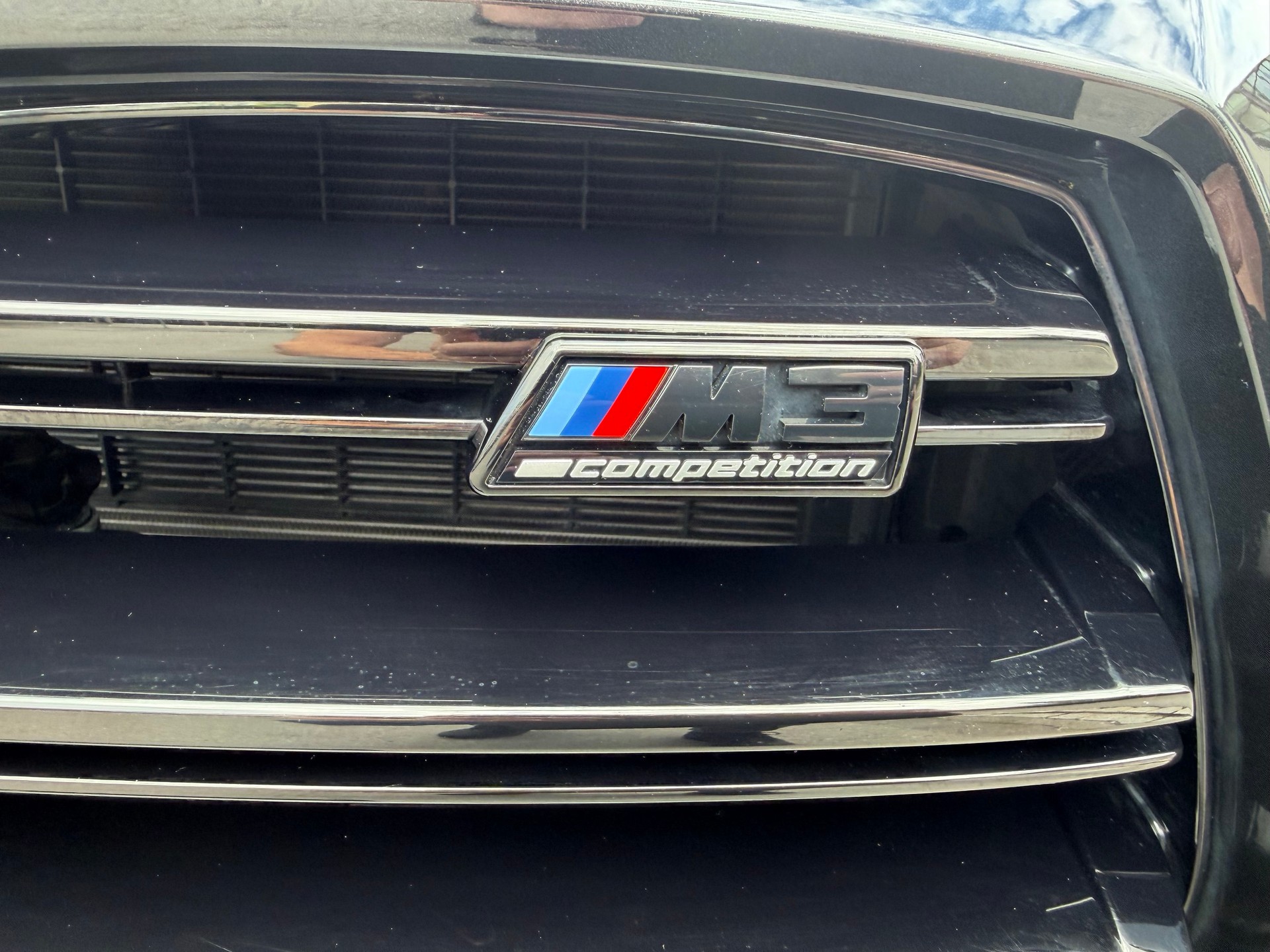 BMW M3 Competition M xDrive-showroom-element-2