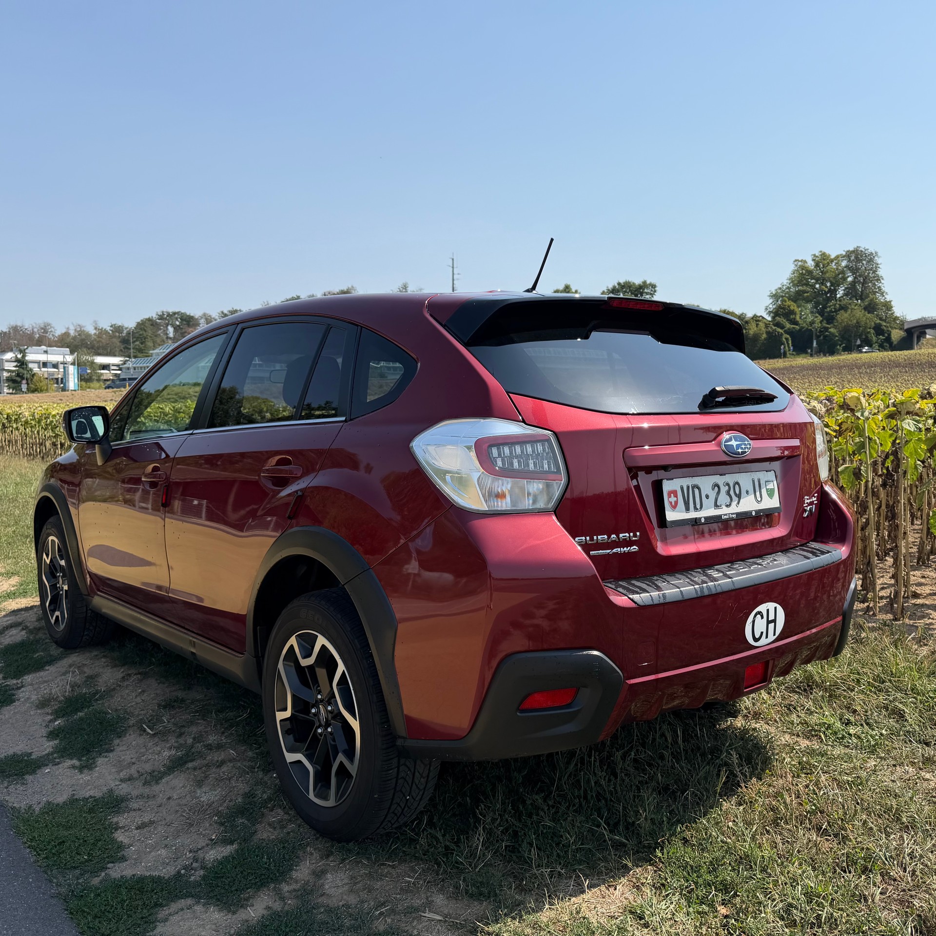 SUBARU XV 2.0 Swiss Two AWD CVT-image-3