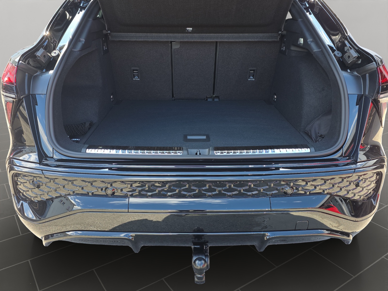 AUDI Q3 Sportback TFSI quattro 195 kW S tronic-image-15