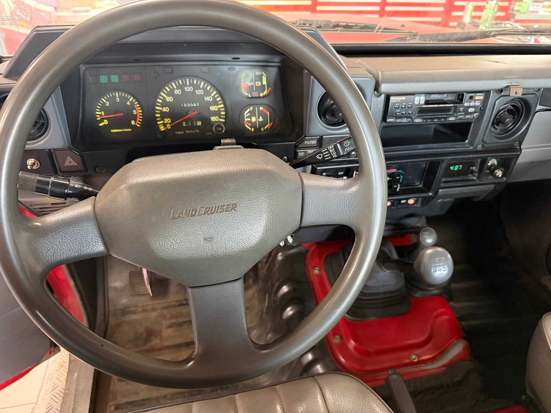 TOYOTA Land Cruiser 400 HdT 4.2 D-image-5