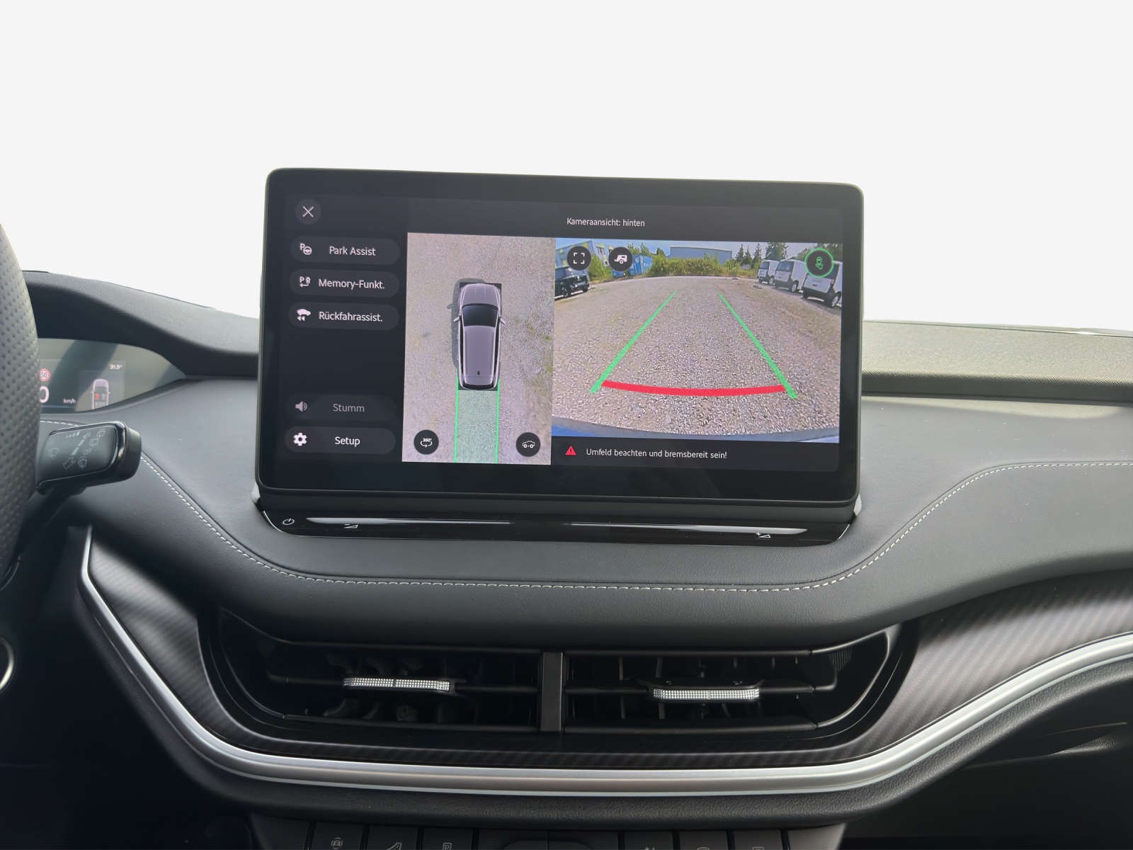 SKODA Enyaq RS 85x 4x4-image-13