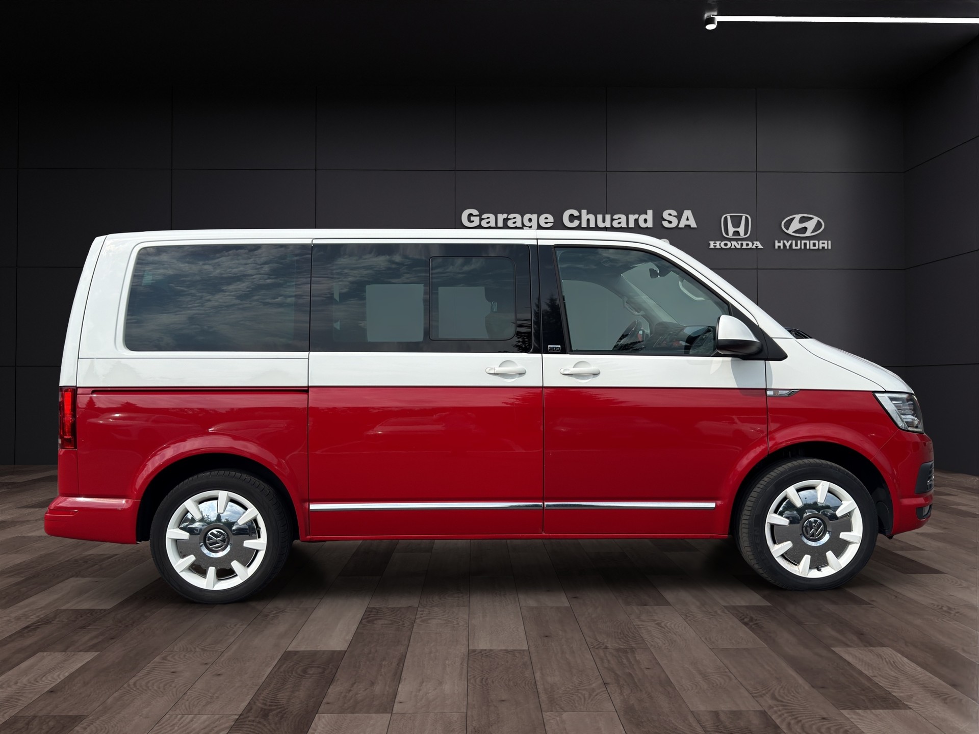 VW T6 Multivan 2.0 Bi-TDI Family Gen. Six 4Motion DSG-showroom-element-3