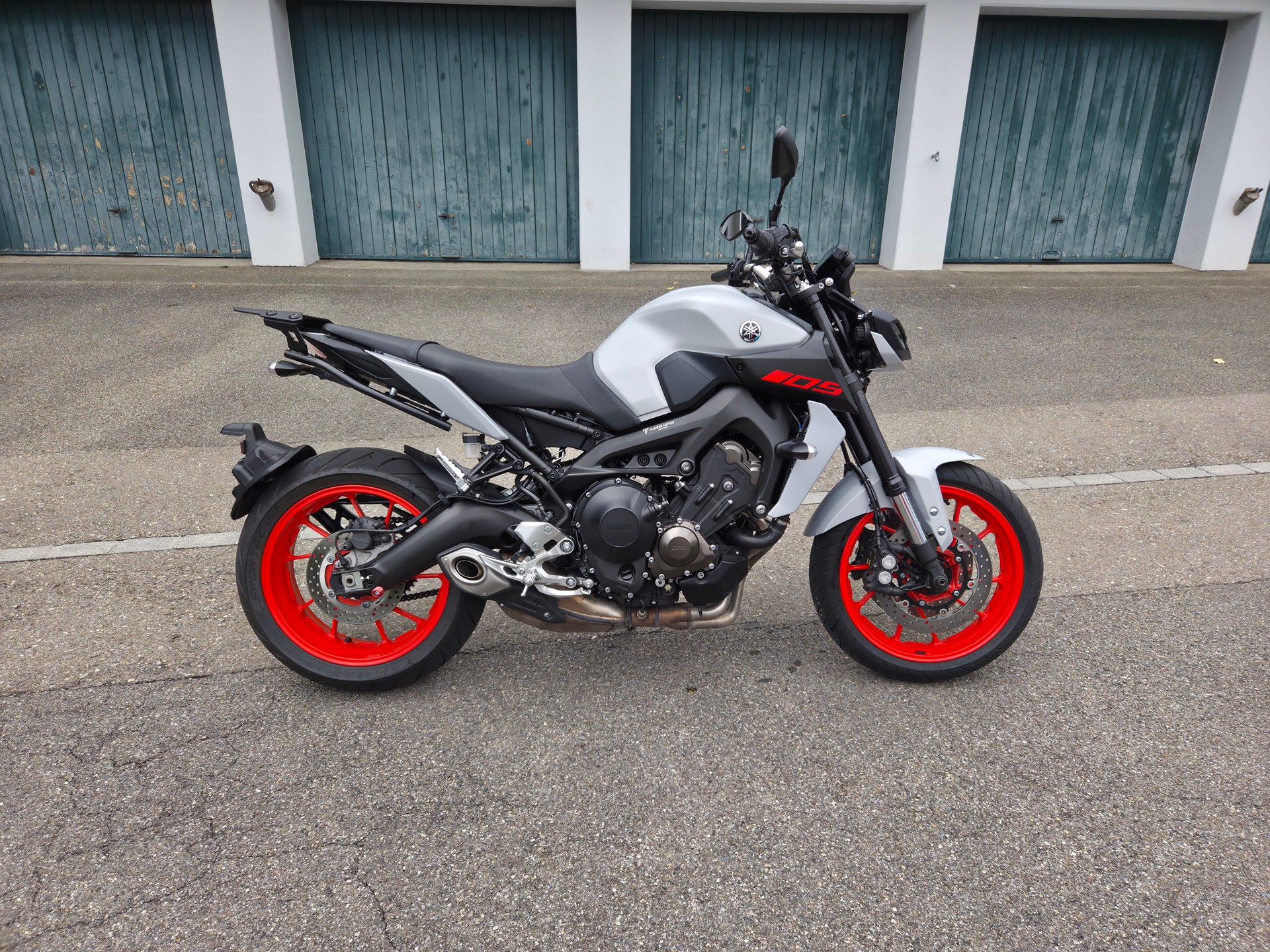 YAMAHA MT-09 ABS-image-3