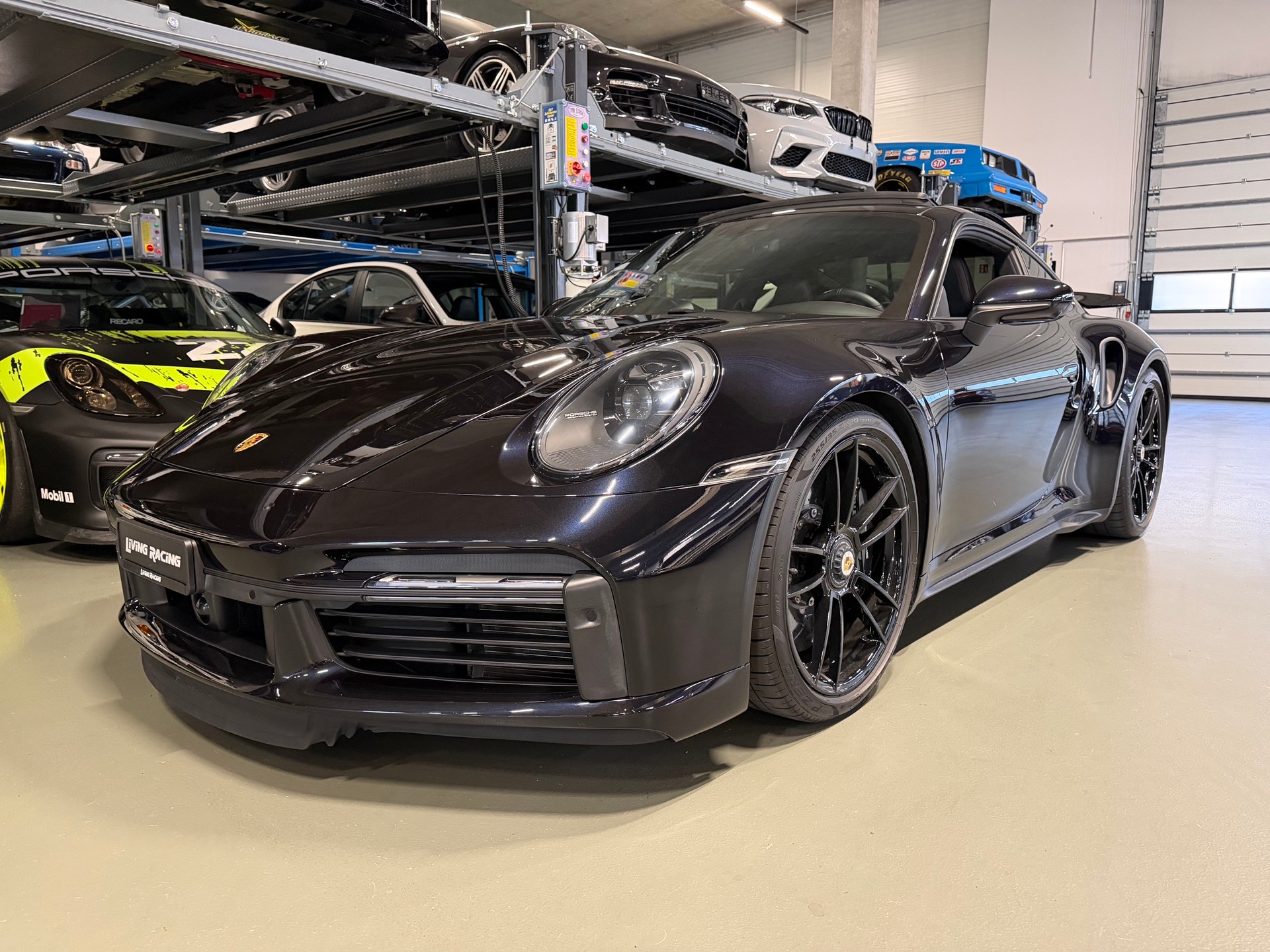 PORSCHE 911 Turbo S PDK *VHC CH*-image-1