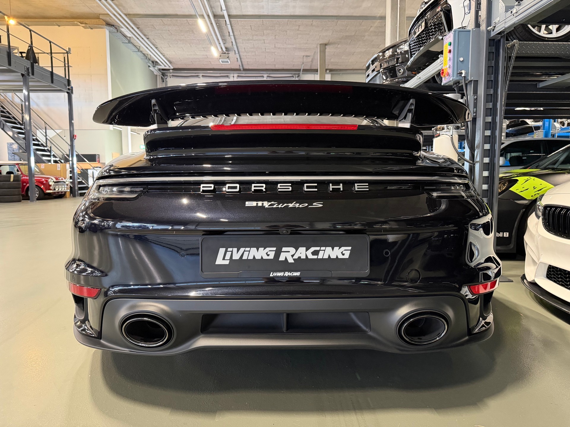 PORSCHE 911 Turbo S PDK *VHC CH*-image-3
