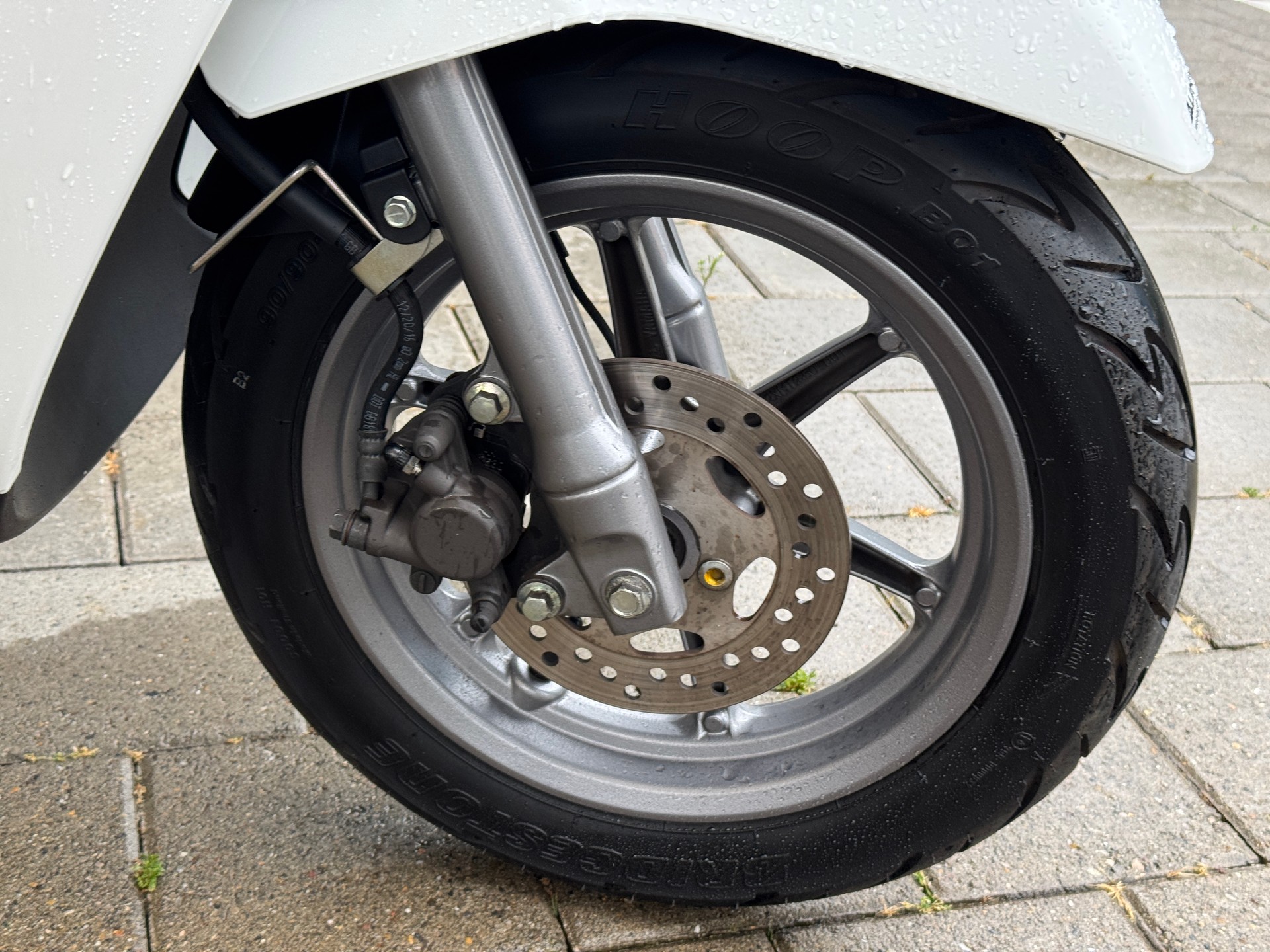 YAMAHA D'elight LTS 125 UBS-image-4