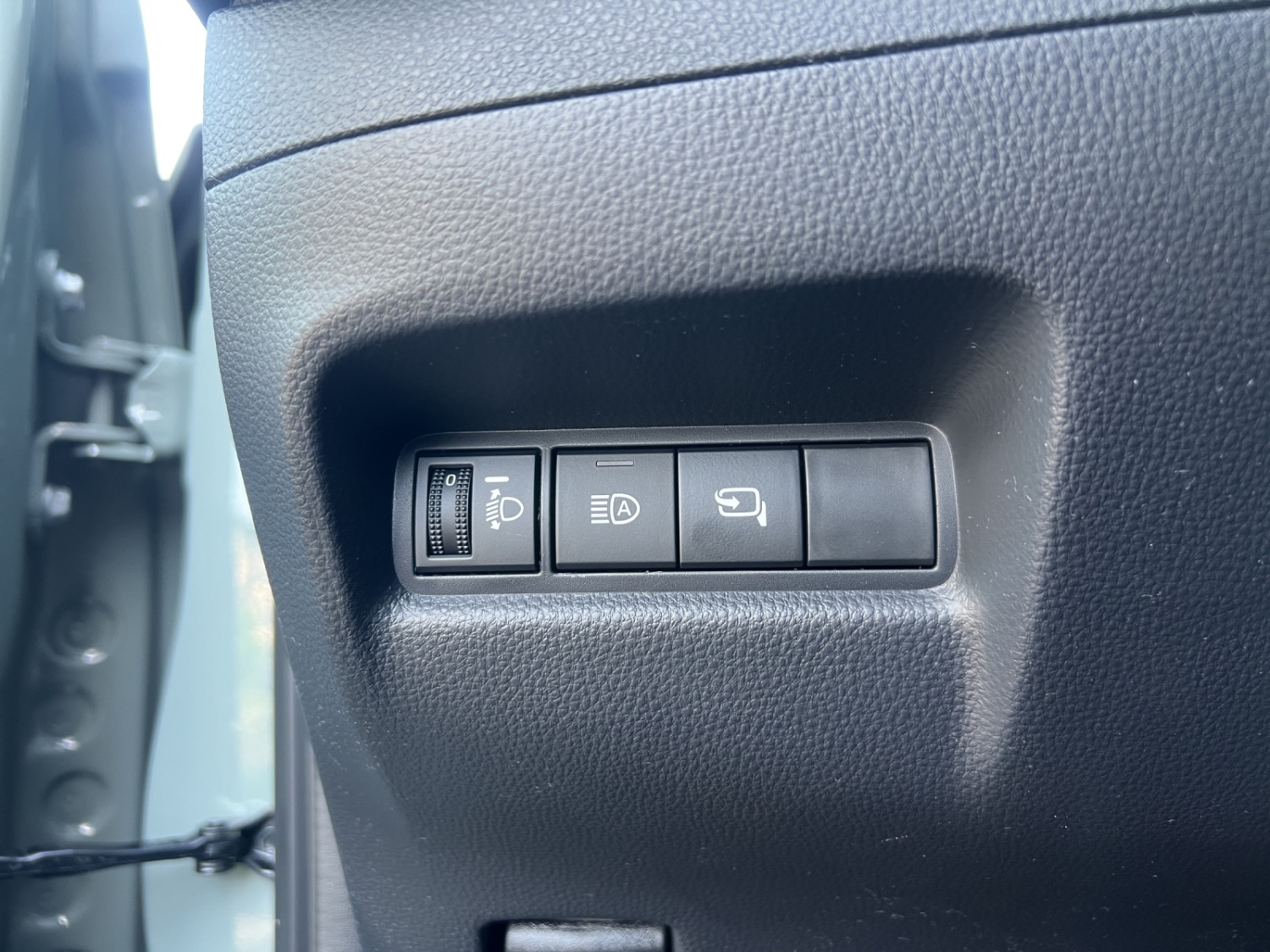 TOYOTA Aygo X 1.5 VVT-i HSD Trend-image-16
