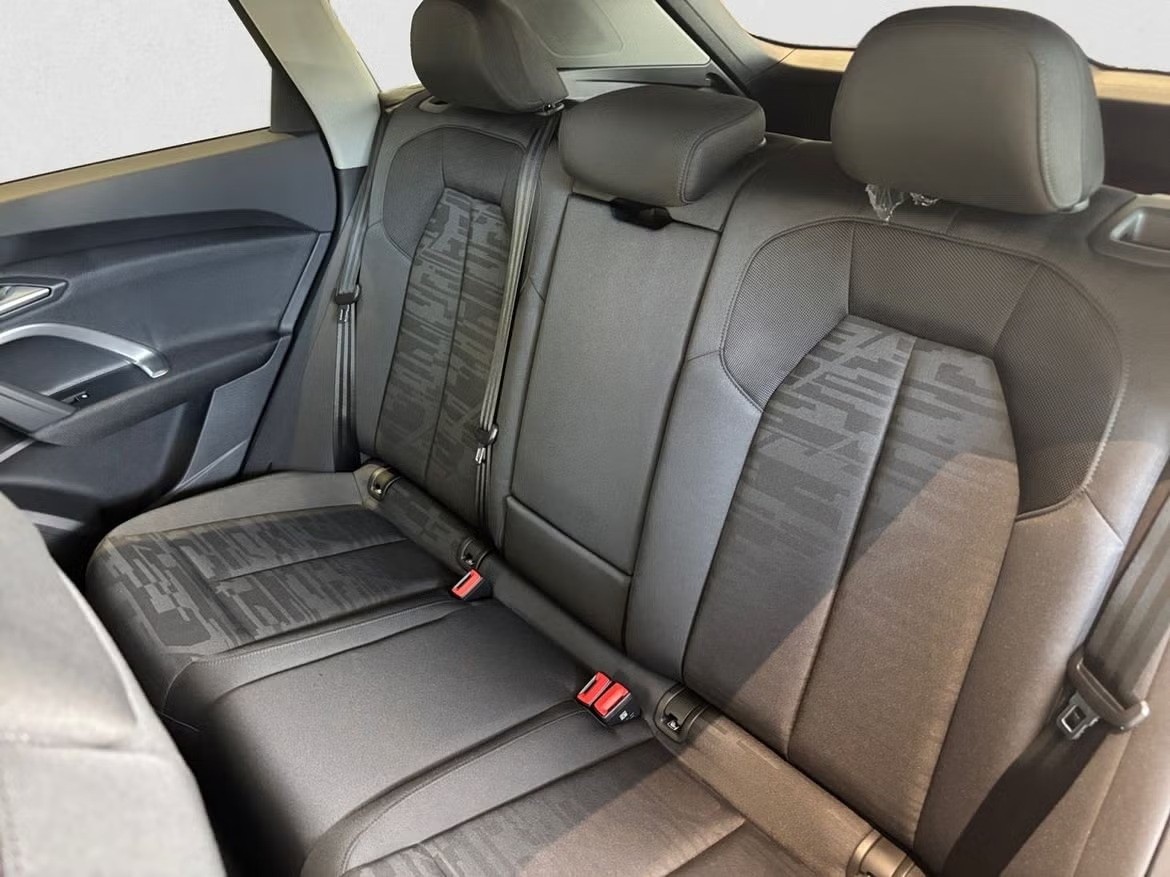 AUDI Q5 TDI quattro 150 kW S-tronic-image-12