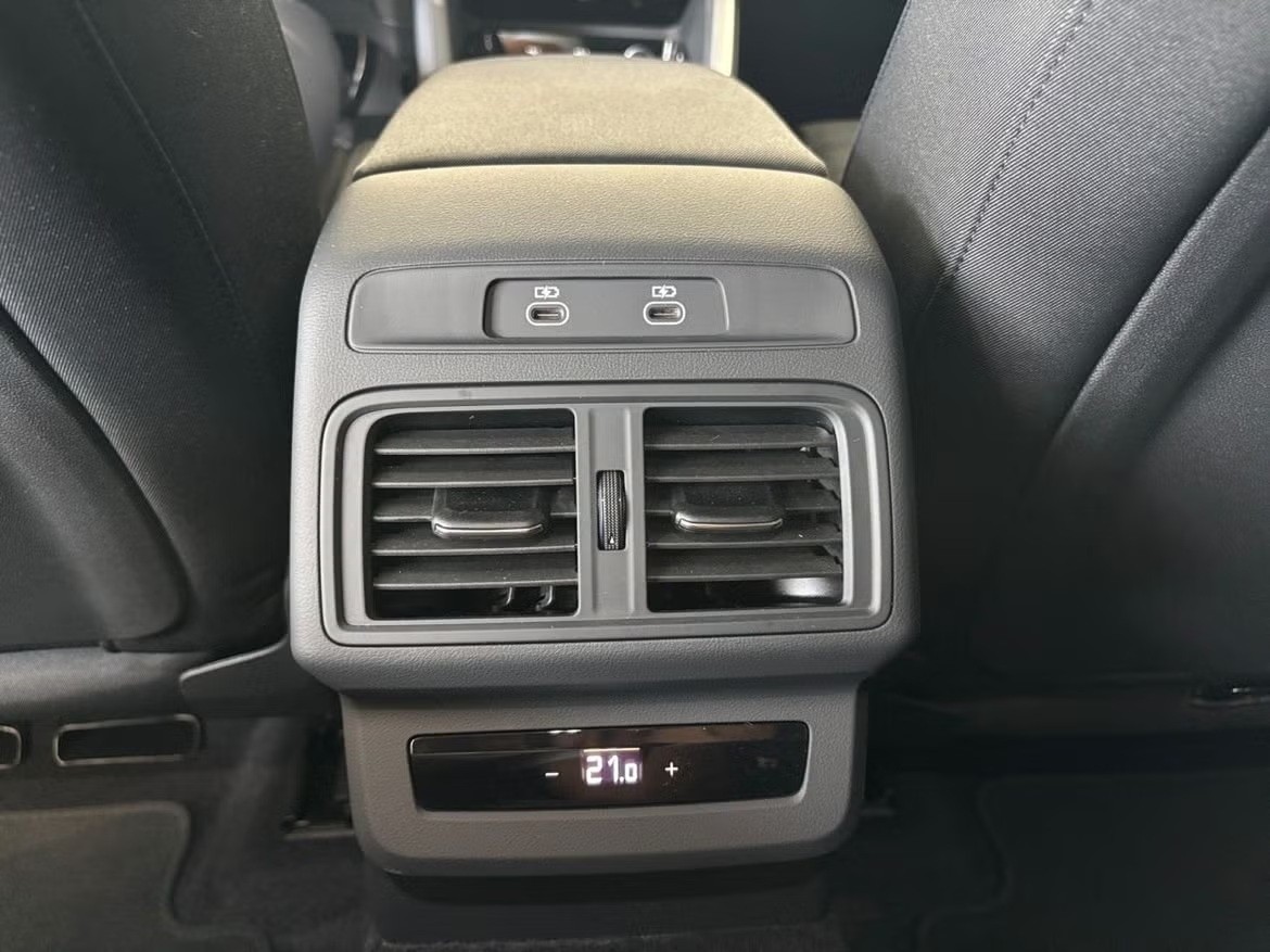 AUDI Q5 TDI quattro 150 kW S-tronic-image-11