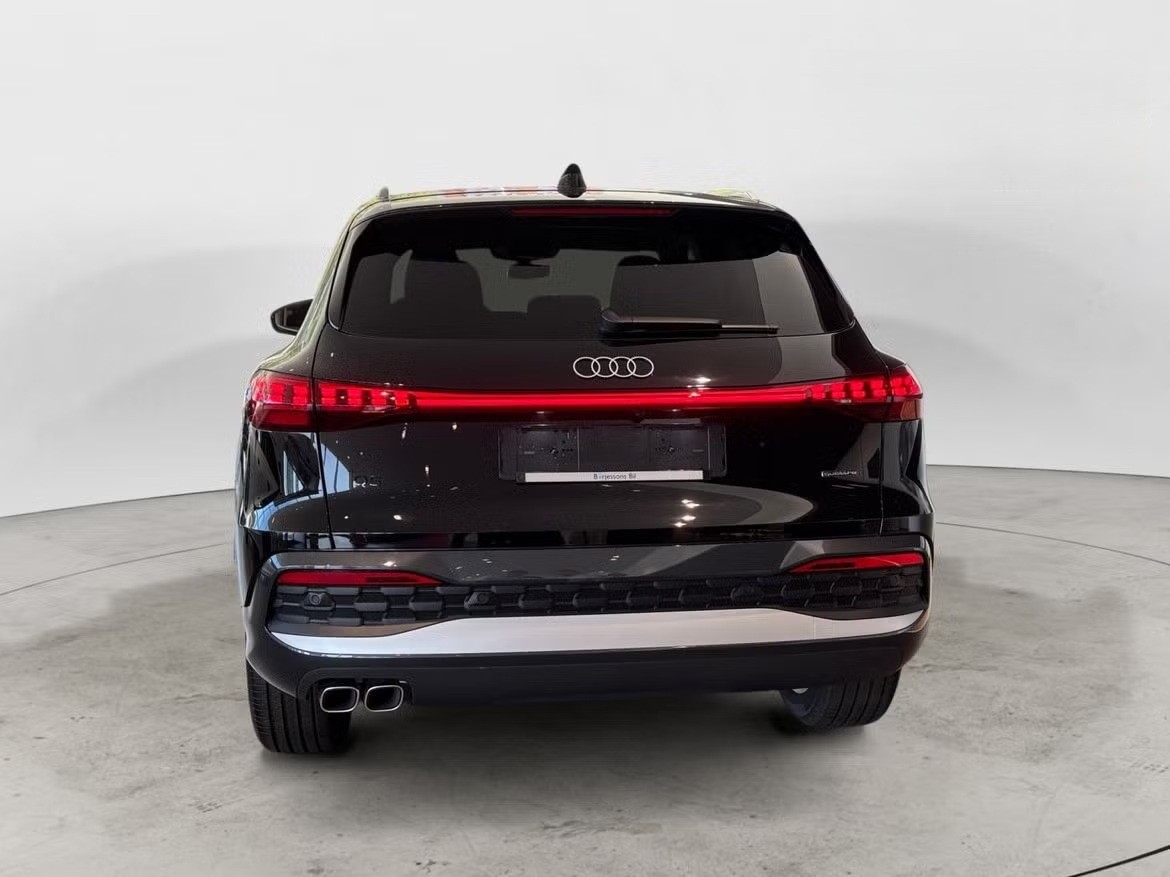 AUDI Q5 TDI quattro 150 kW S-tronic-showroom-element-2