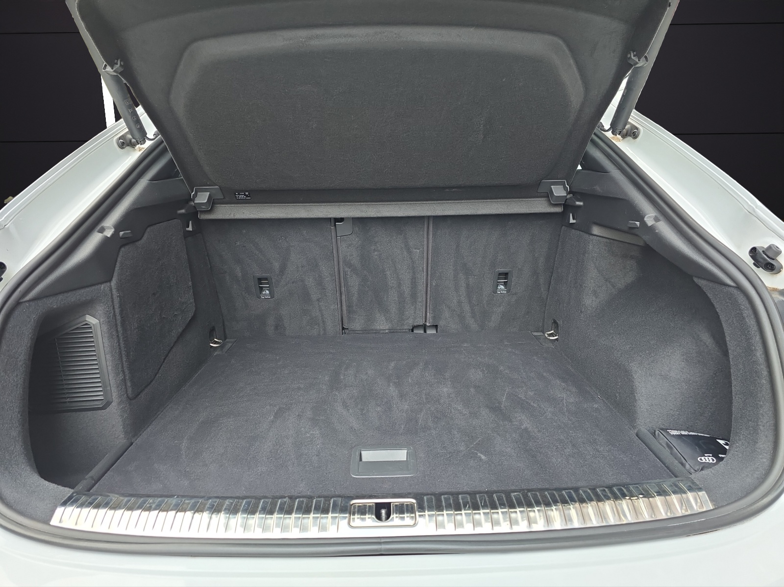 AUDI Q3 Sportback 45 TFSI e S line S-tronic CH-Fahrzeug-image-14