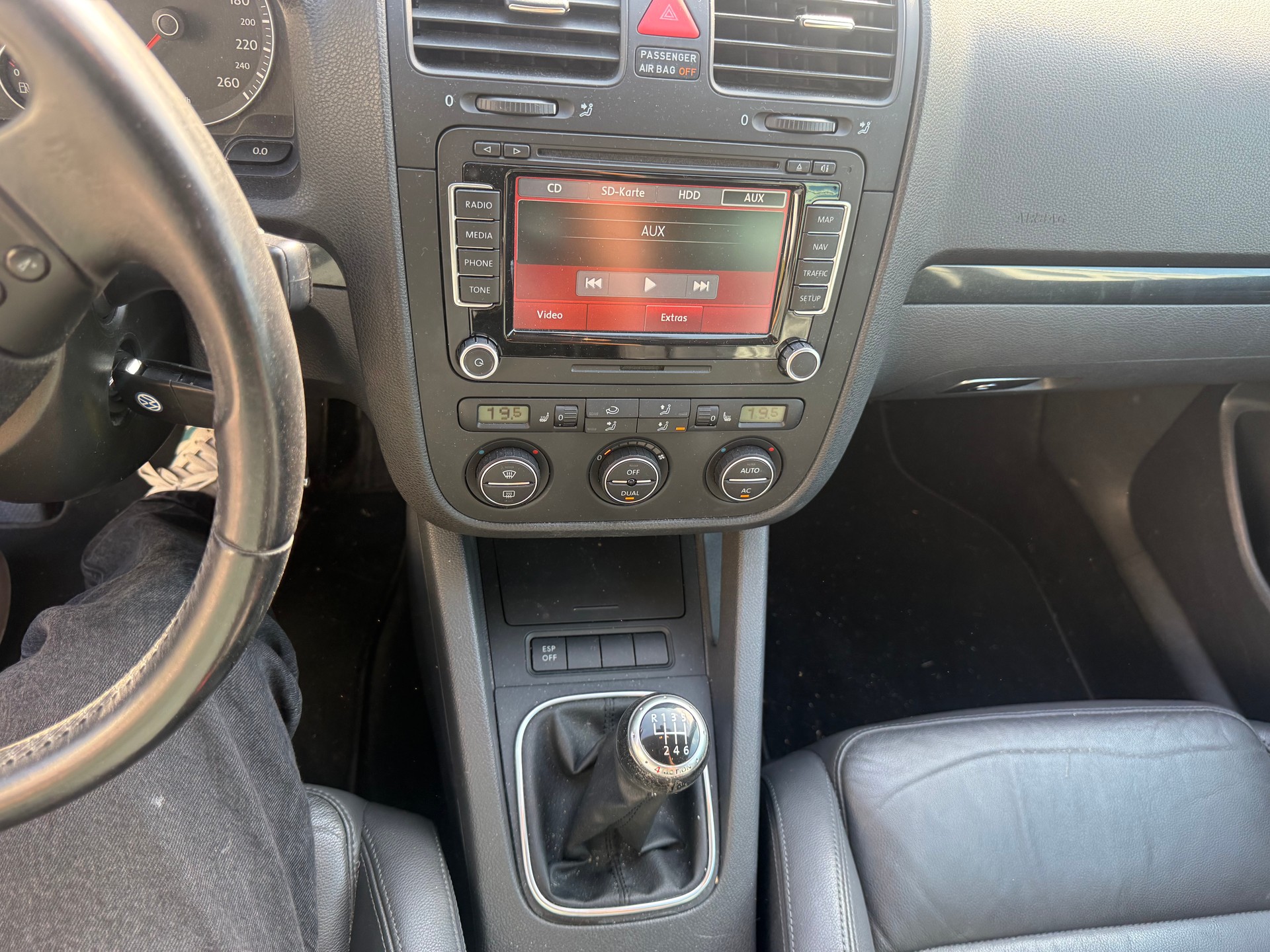 VW Golf 2.0 FSI GT Sport 4Motion-image-7
