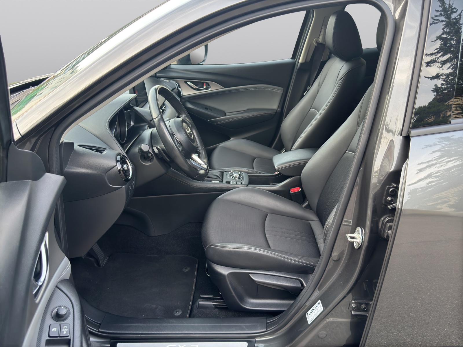 MAZDA CX-3 SKYACTIV-G 150 Revolution AWD Automat-image-8