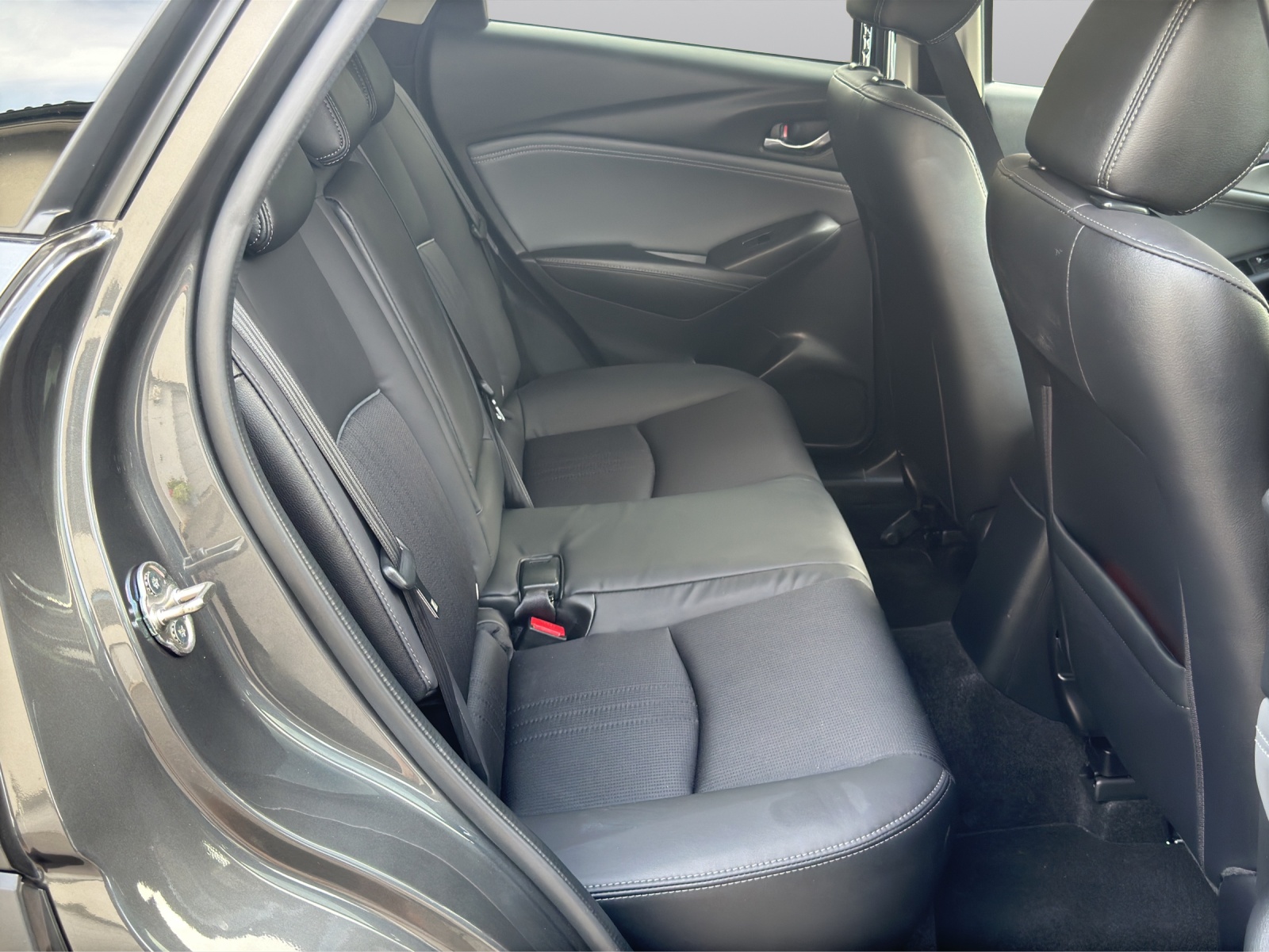 MAZDA CX-3 SKYACTIV-G 150 Revolution AWD Automat-image-18