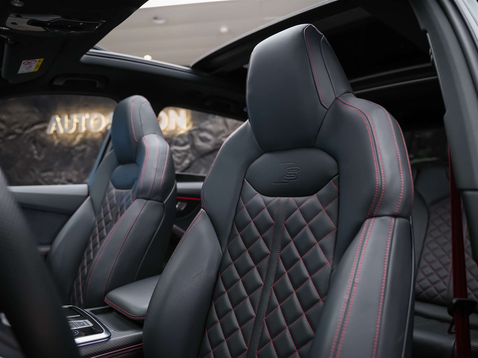 AUDI SQ7 TFSI quattro tiptronic * Facelift*7 Plätzer*Panorama*B&O*AHK-image-10