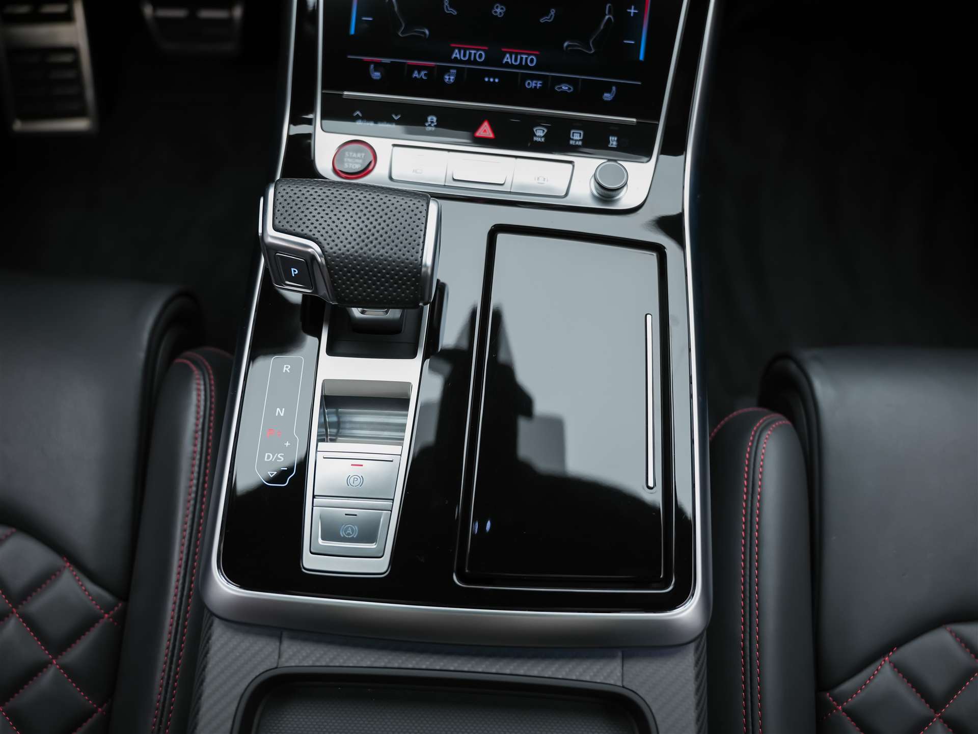 AUDI SQ7 TFSI quattro tiptronic * Facelift*7 Plätzer*Panorama*B&O*AHK-image-24