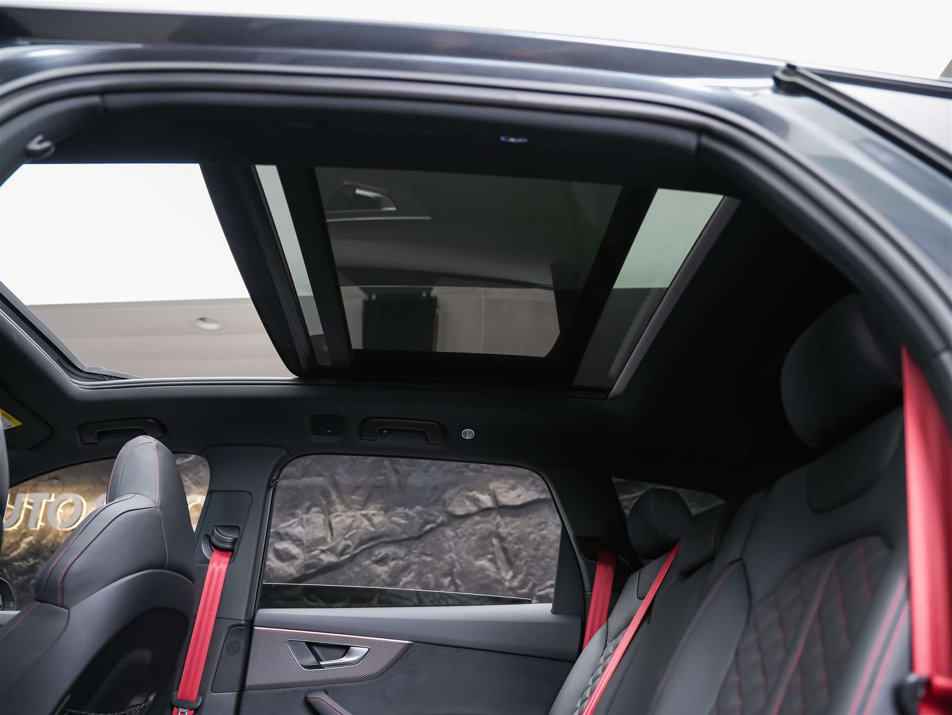 AUDI SQ7 TFSI quattro tiptronic * Facelift*7 Plätzer*Panorama*B&O*AHK-image-14