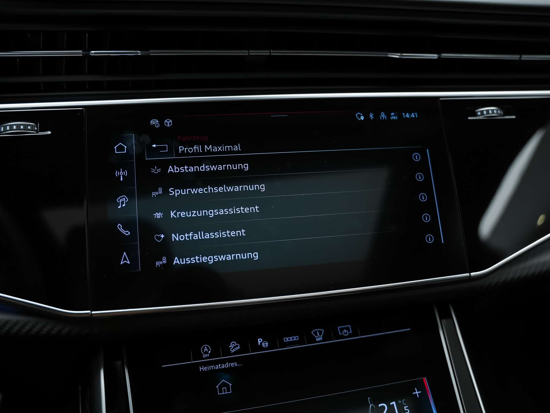 AUDI SQ7 TFSI quattro tiptronic * Facelift*7 Plätzer*Panorama*B&O*AHK-image-50